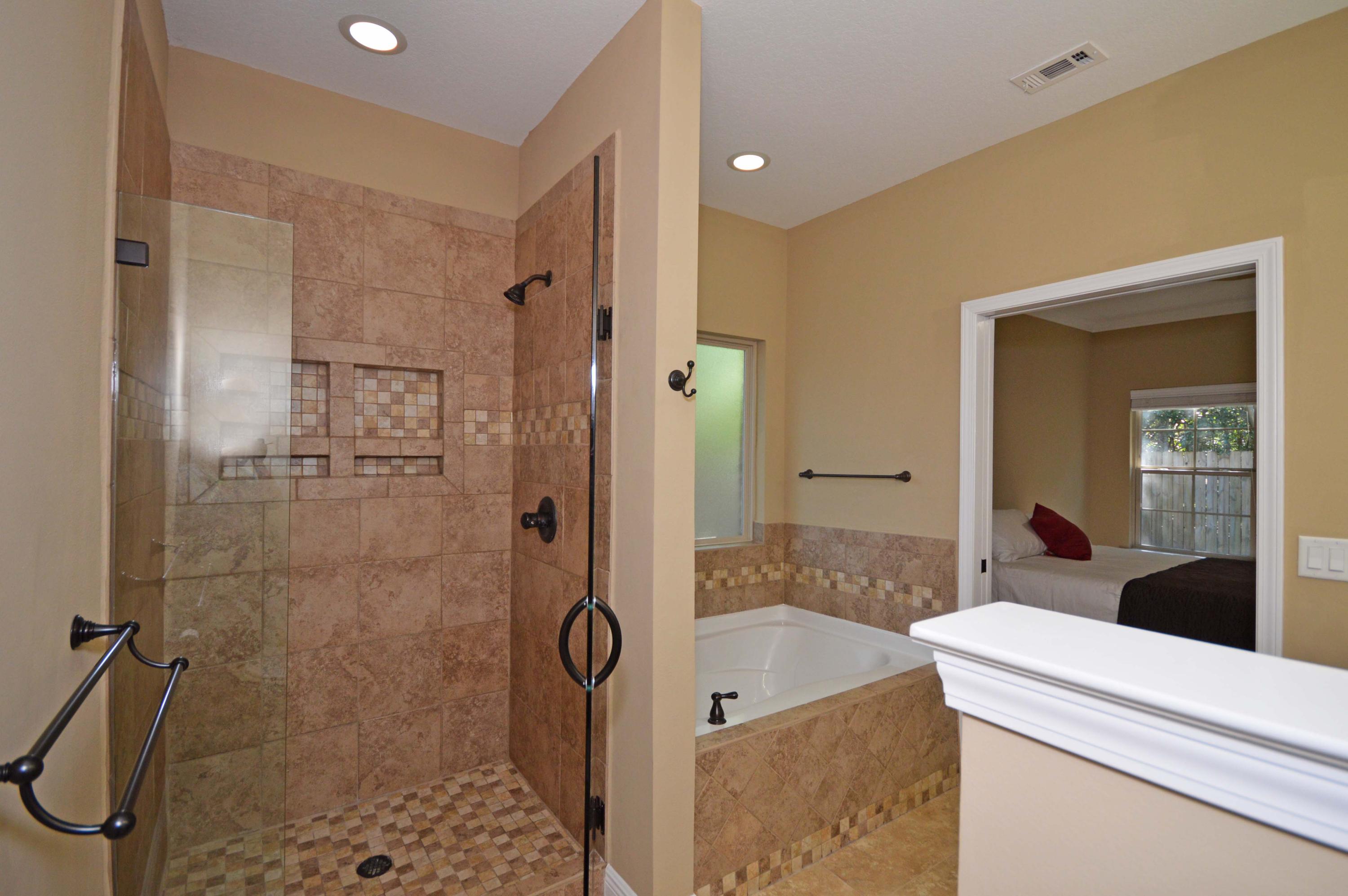 GARNIERS BEACH - Residential