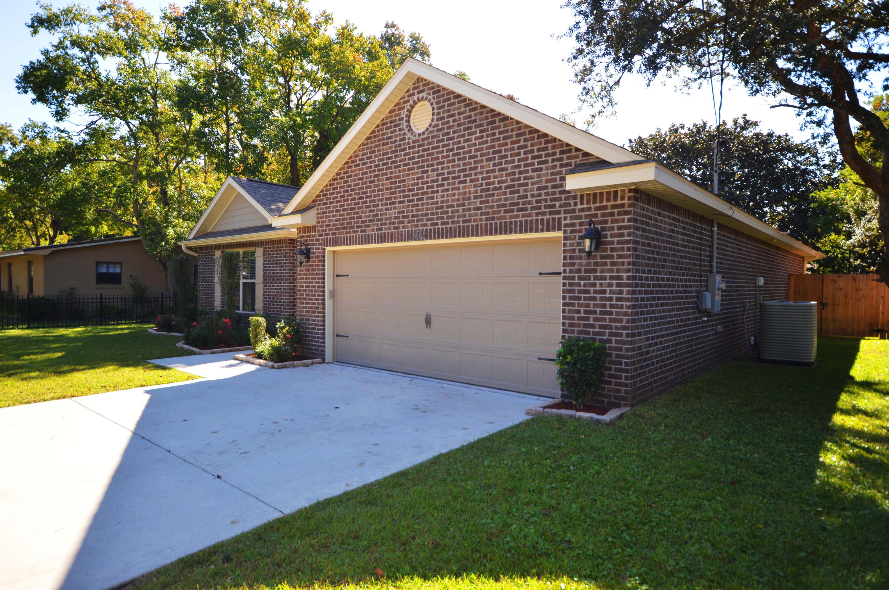 GARNIERS BEACH - Residential