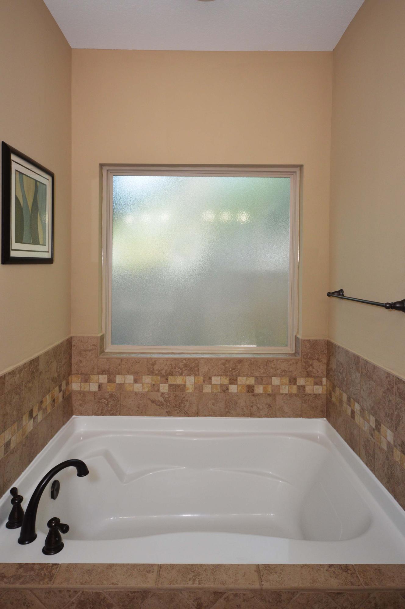 GARNIERS BEACH - Residential