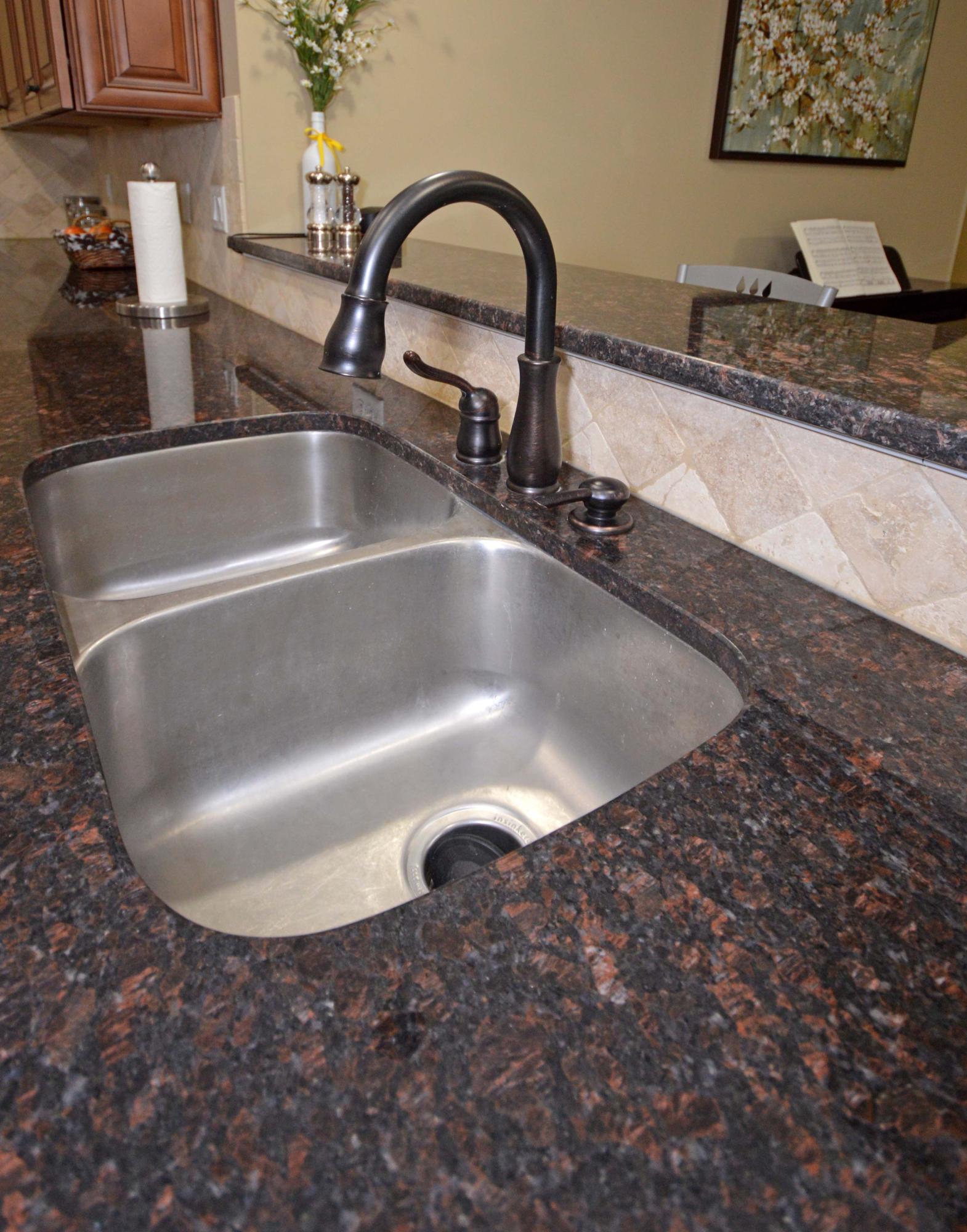 GARNIERS BEACH - Residential