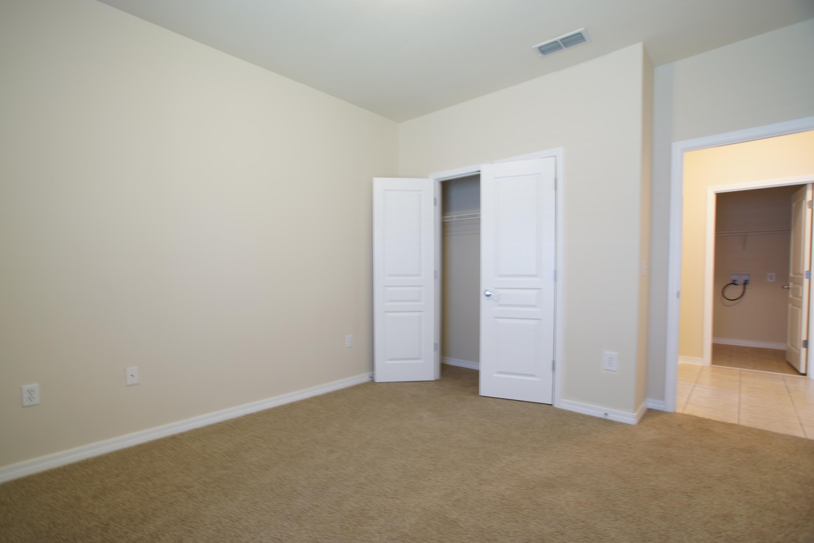 PLANTATION AT SANTA ROSA - Residential