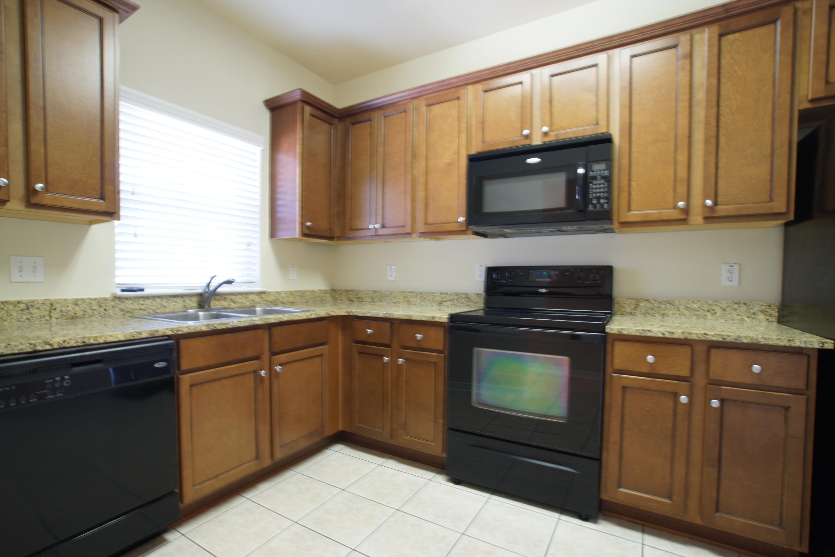 PLANTATION AT SANTA ROSA - Residential