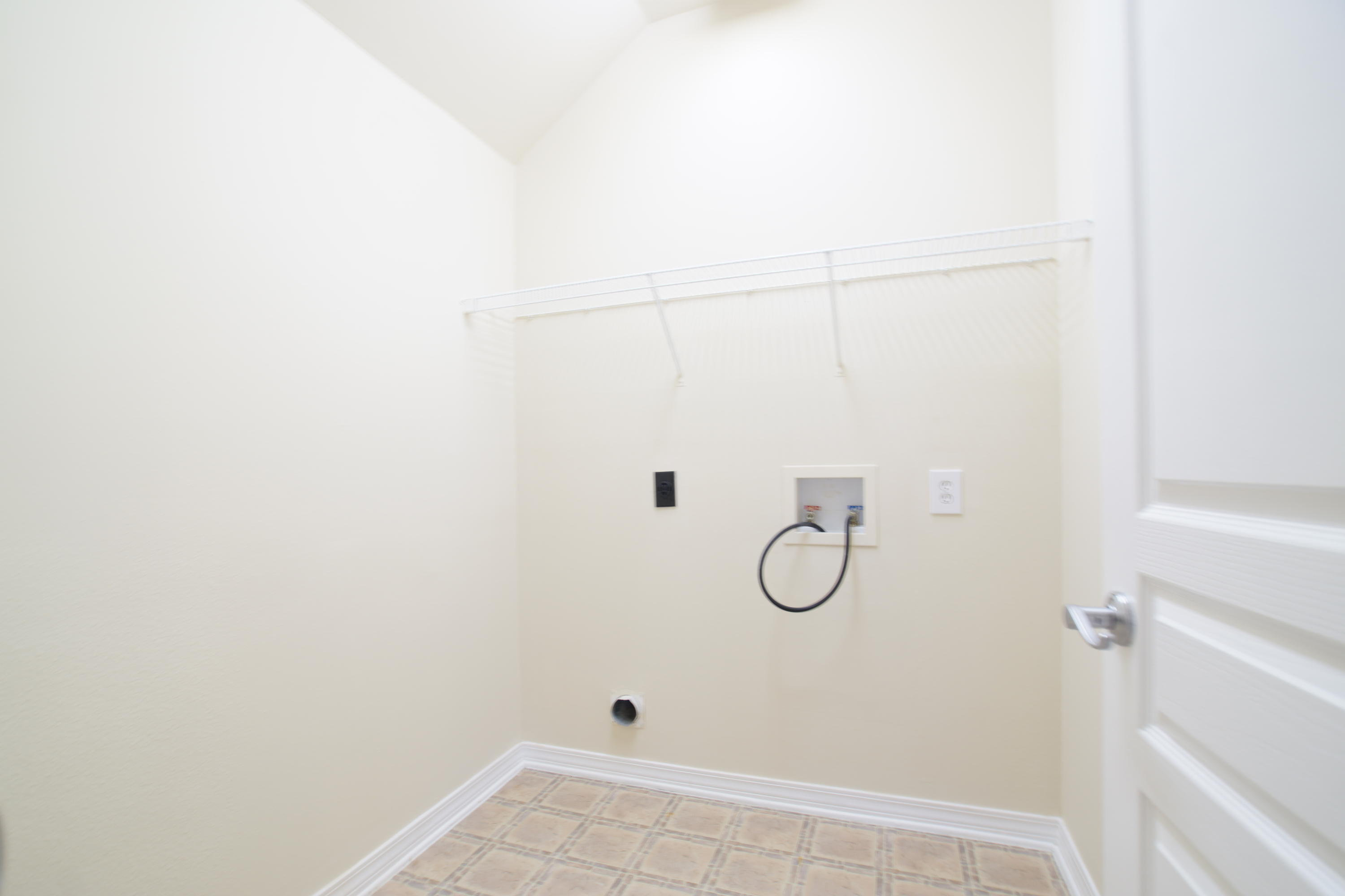 PLANTATION AT SANTA ROSA - Residential