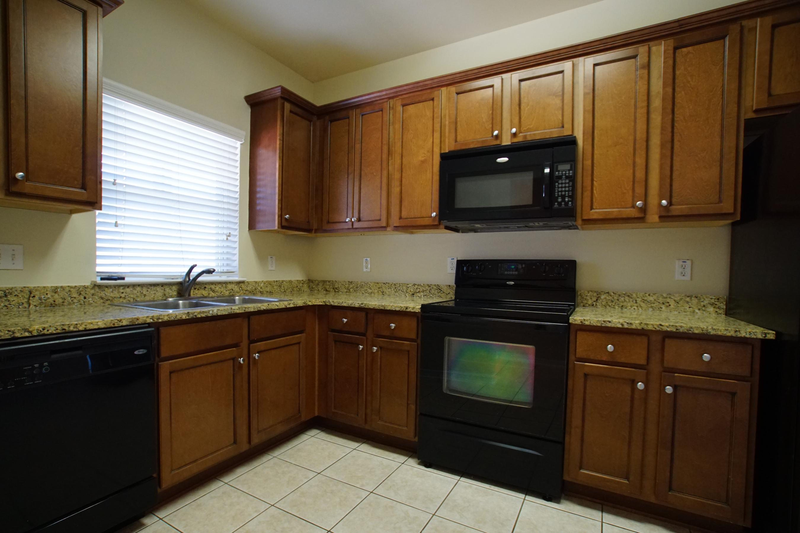 PLANTATION AT SANTA ROSA - Residential