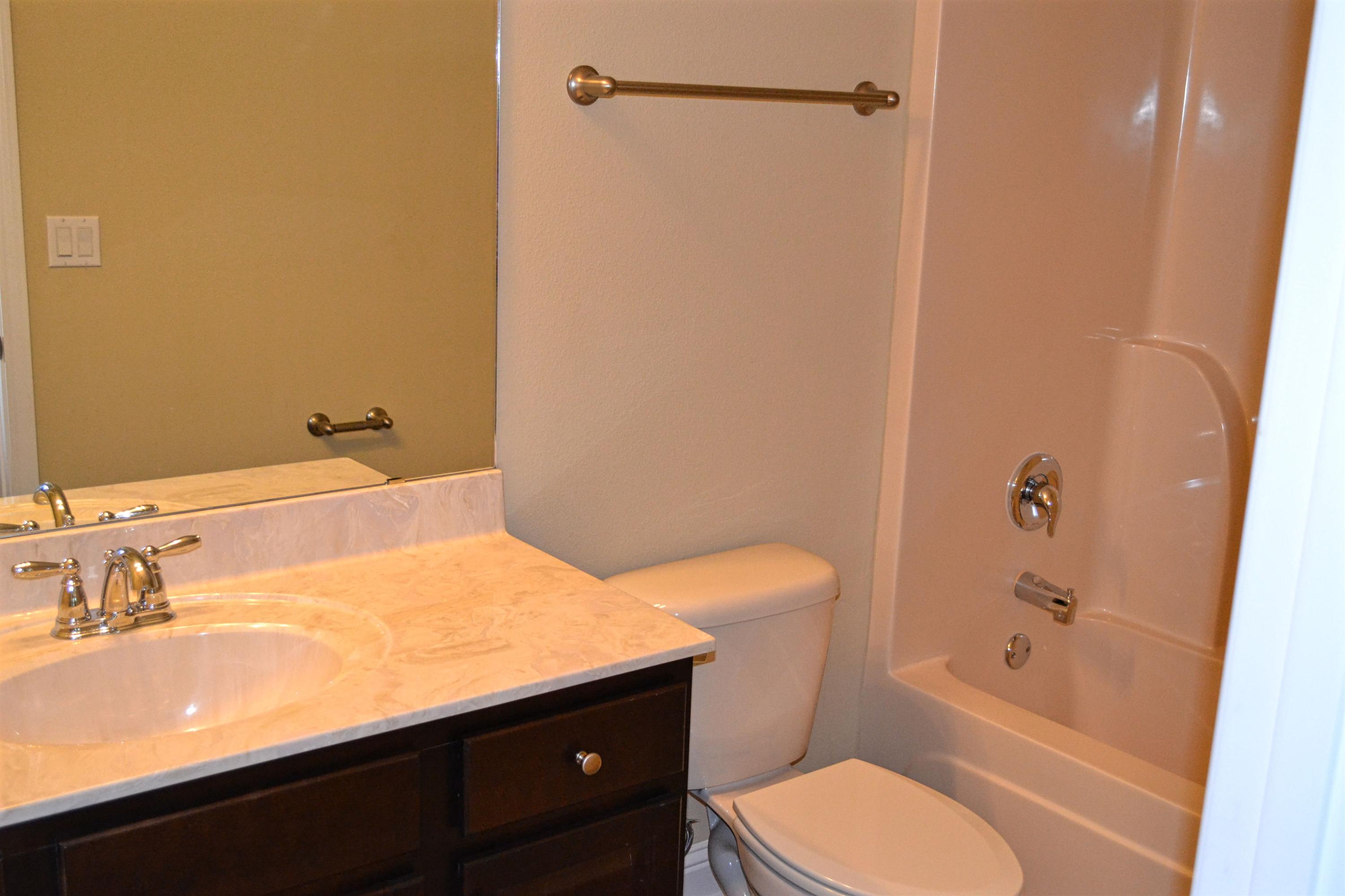 BROOKE ESTATES PH III - Residential