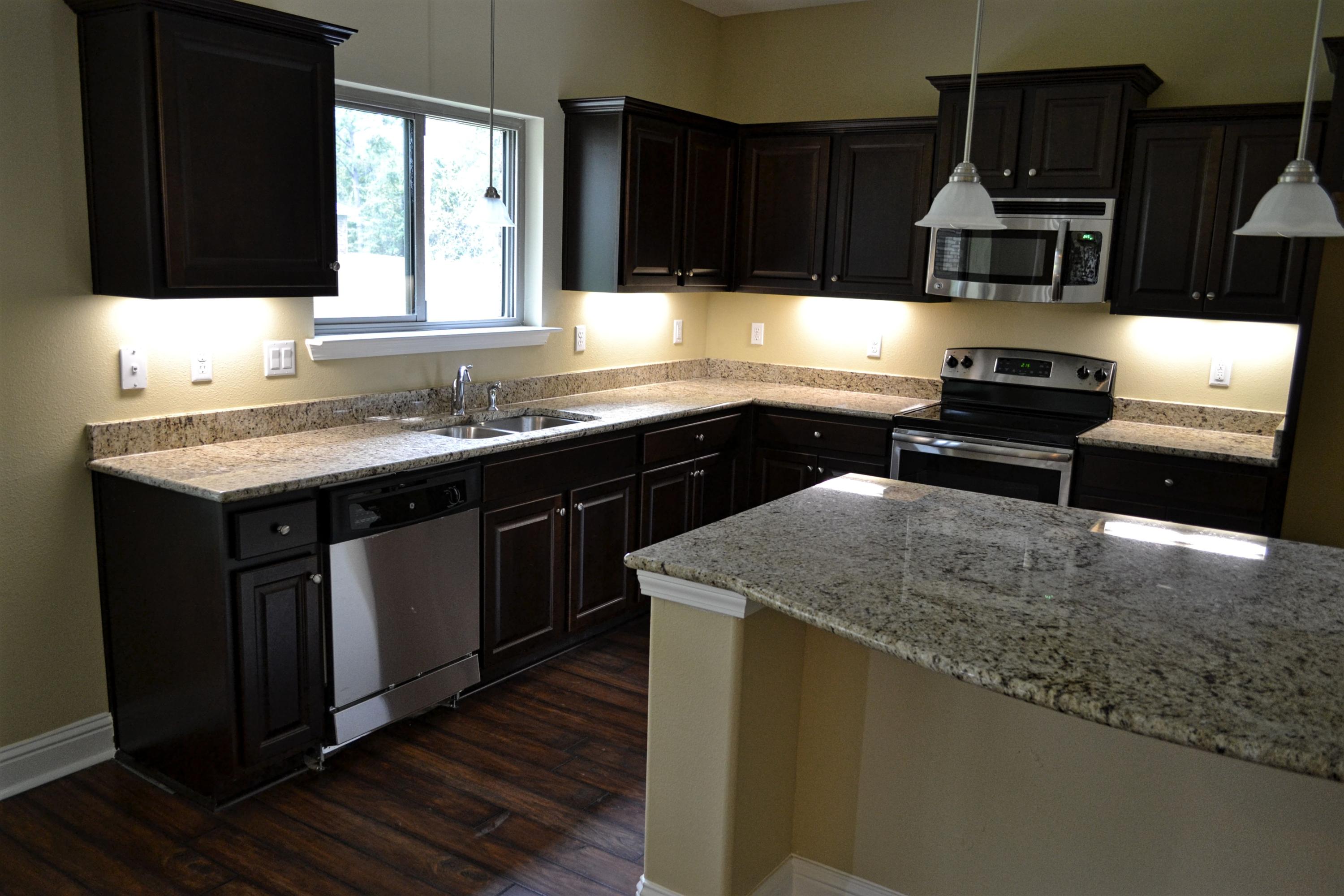 BROOKE ESTATES PH III - Residential