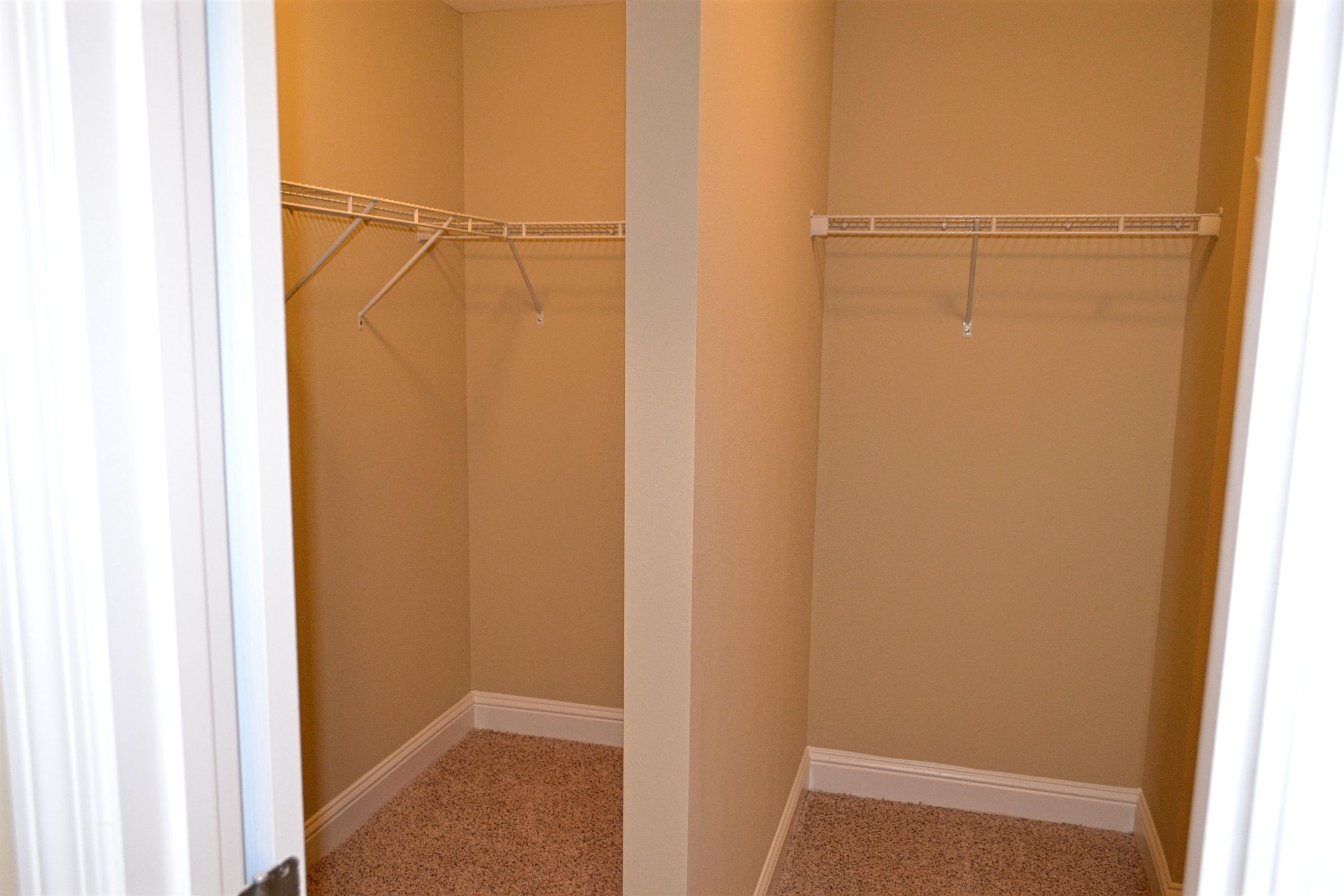 BROOKE ESTATES PH III - Residential