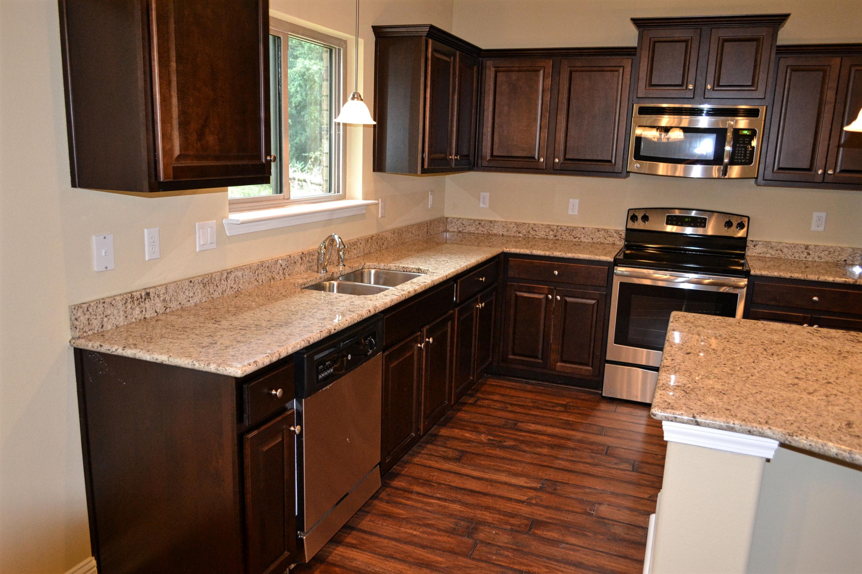 BROOKE ESTATES PH III - Residential