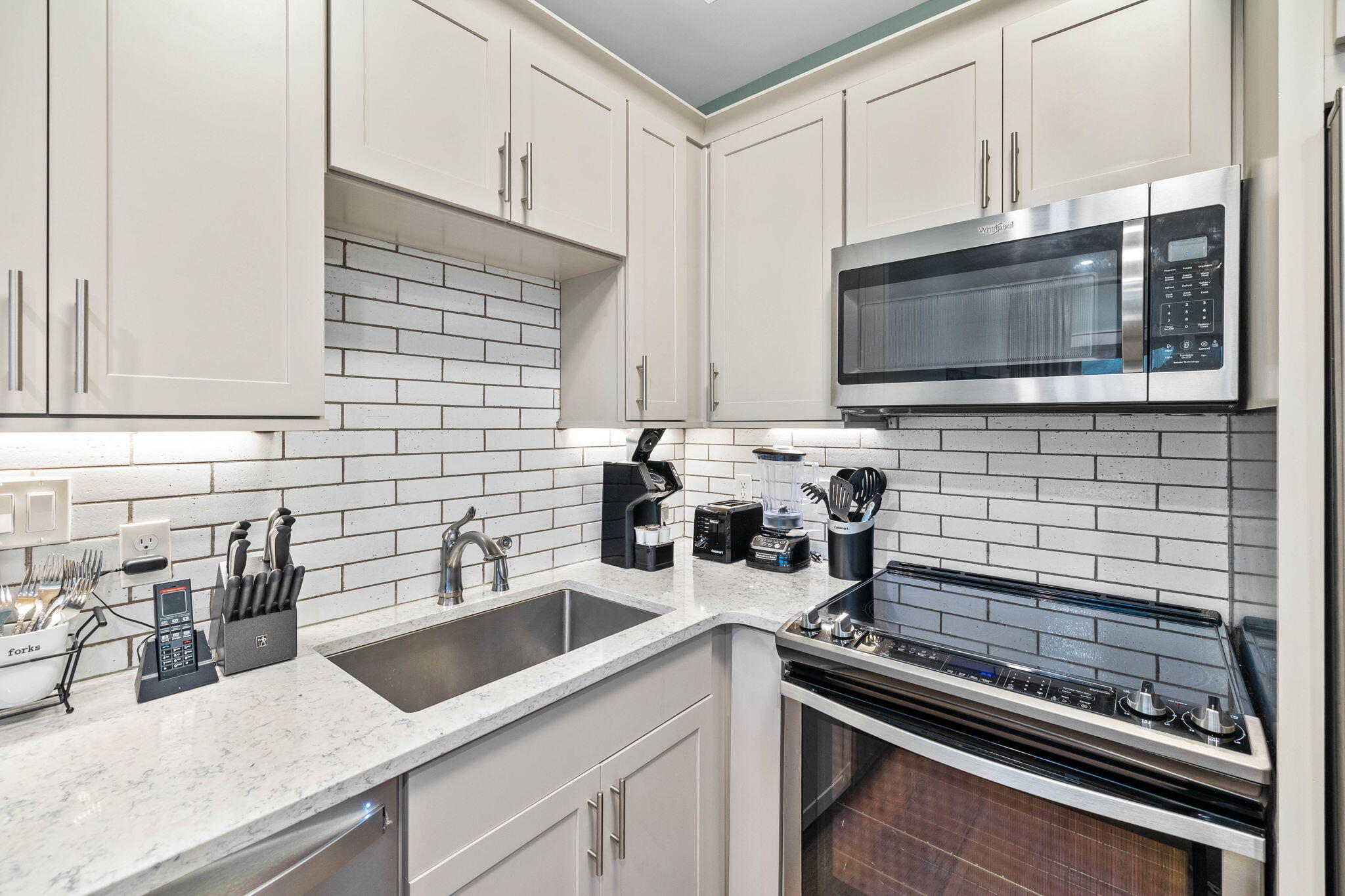 HENDERSON LOFTS - Residential