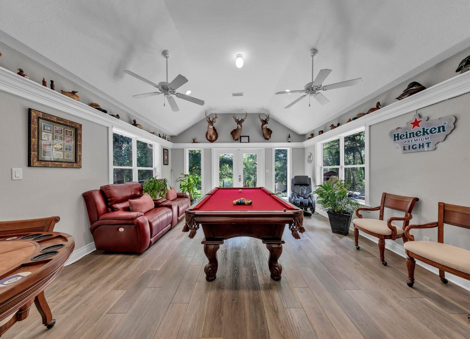 KENNEDY LAKES 1ST ADDN - Residential