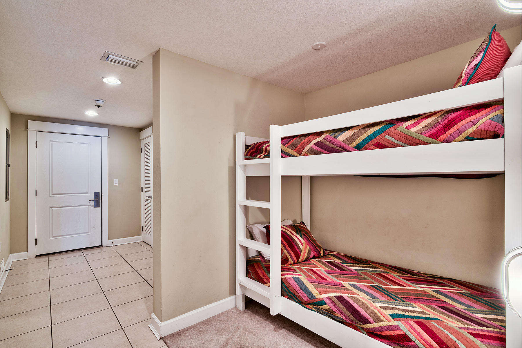 GRAND PANAMA BEACH RESORTS - Residential