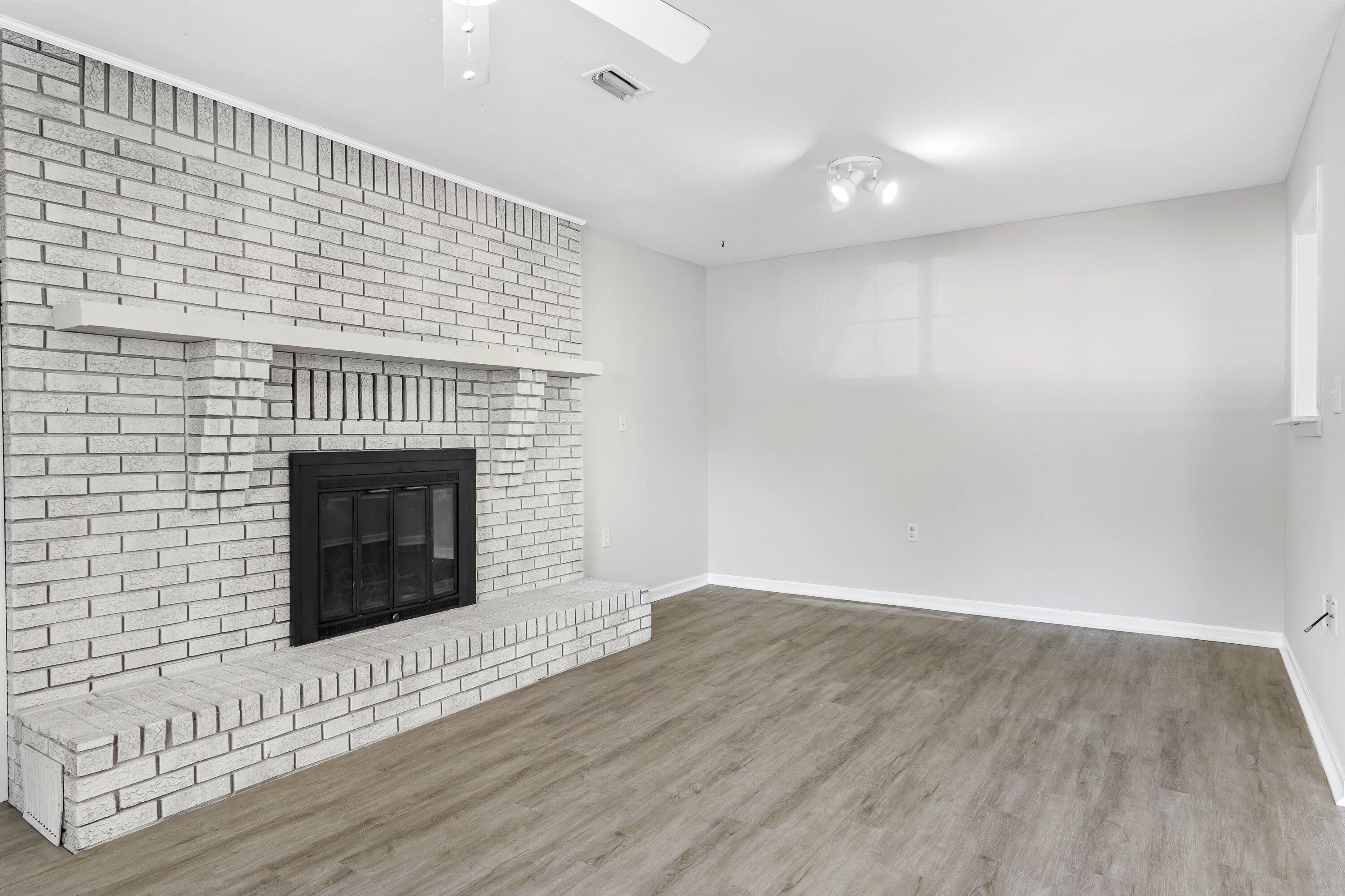 WYNNEHAVEN BEACH ESTATES - Residential