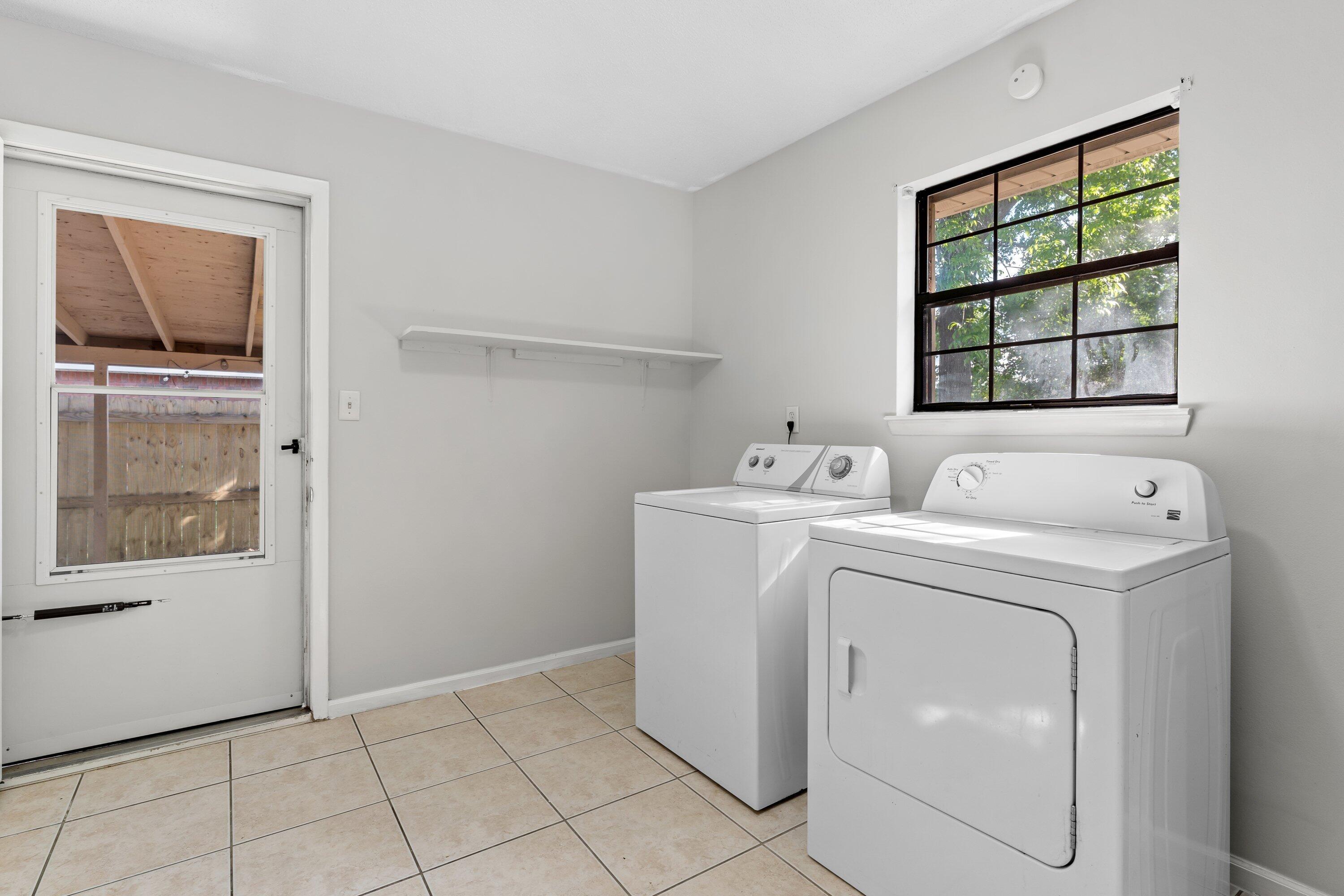 WYNNEHAVEN BEACH ESTATES - Residential