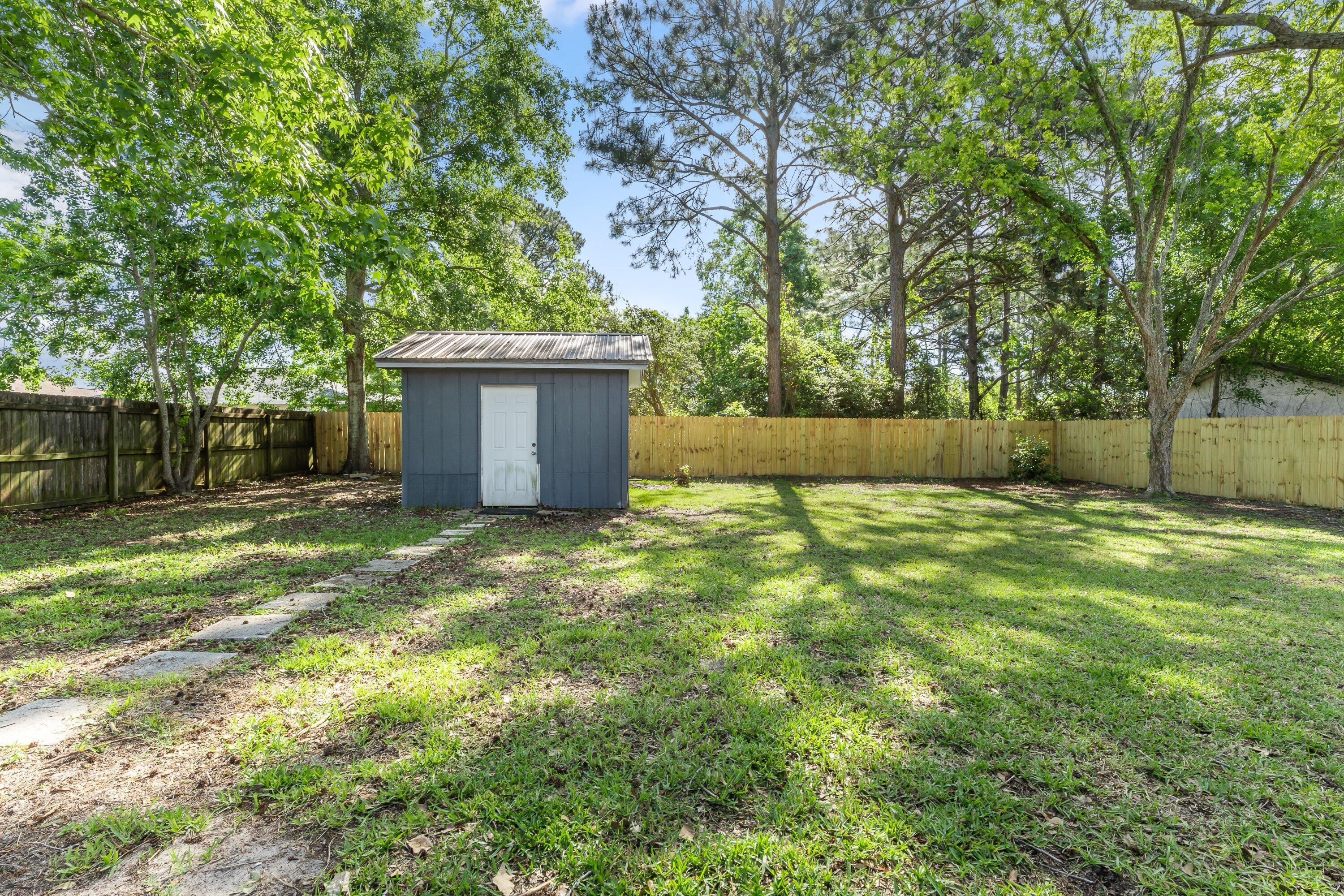 WYNNEHAVEN BEACH ESTATES - Residential