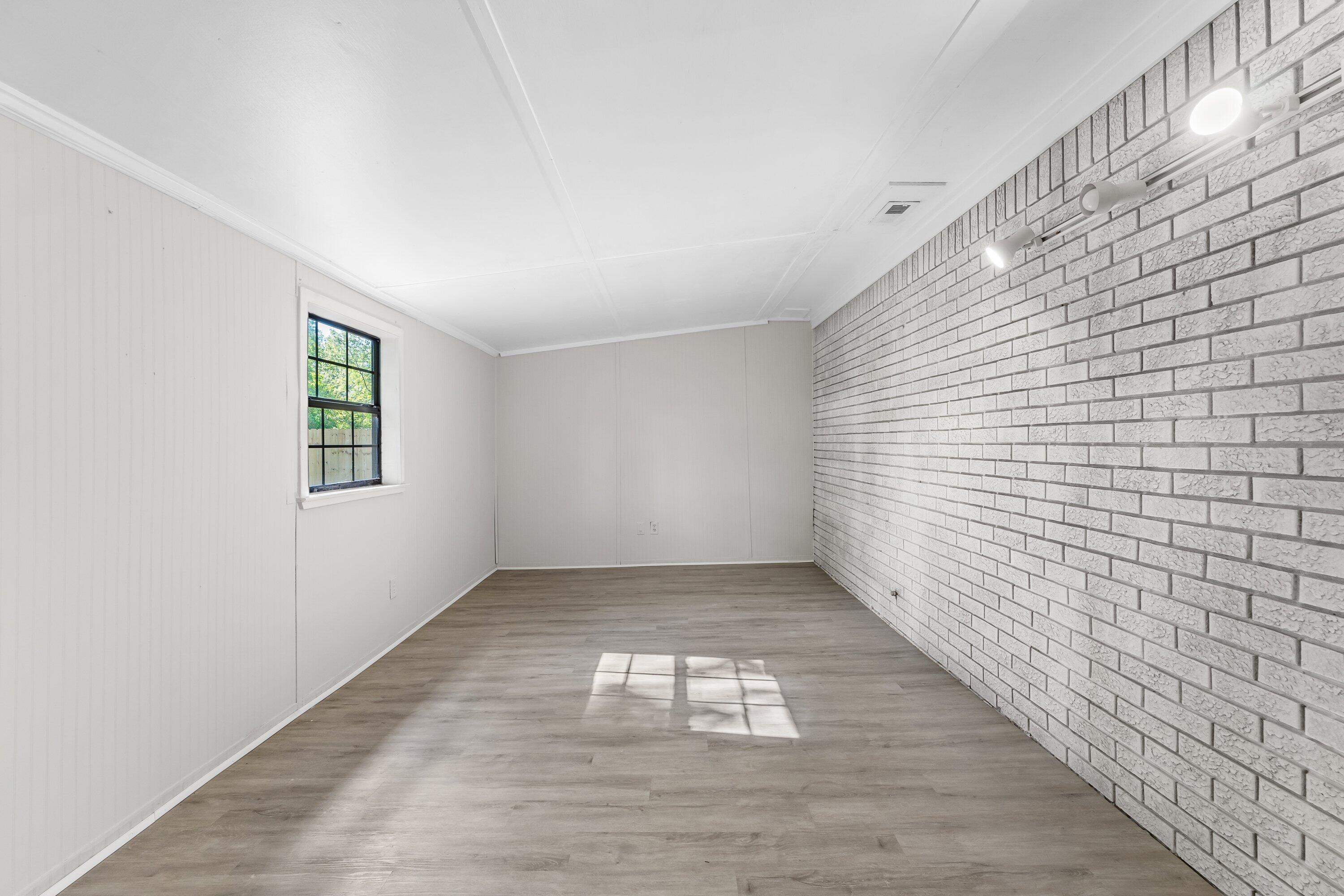 WYNNEHAVEN BEACH ESTATES - Residential