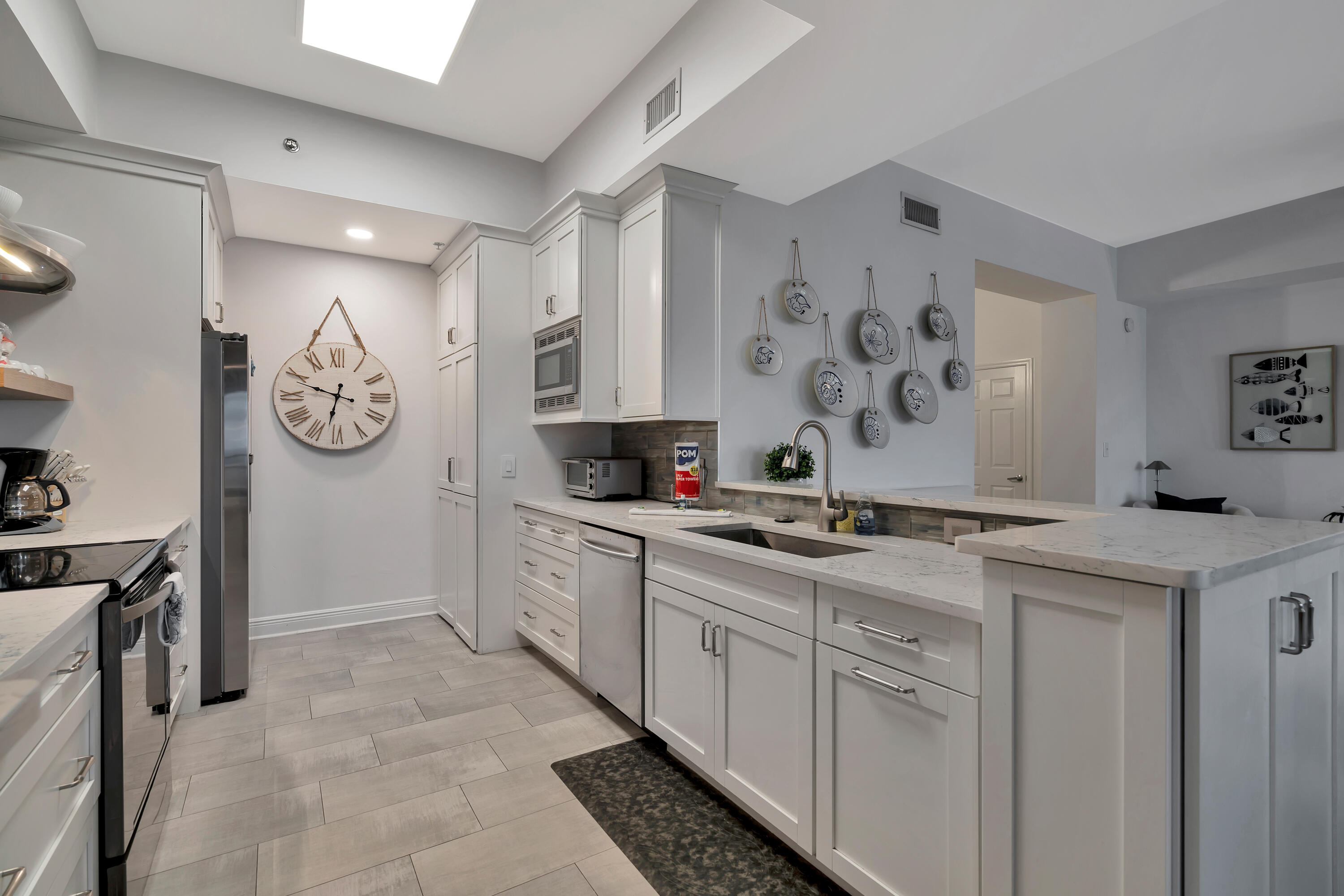 ARIEL DUNES CONDO - Residential