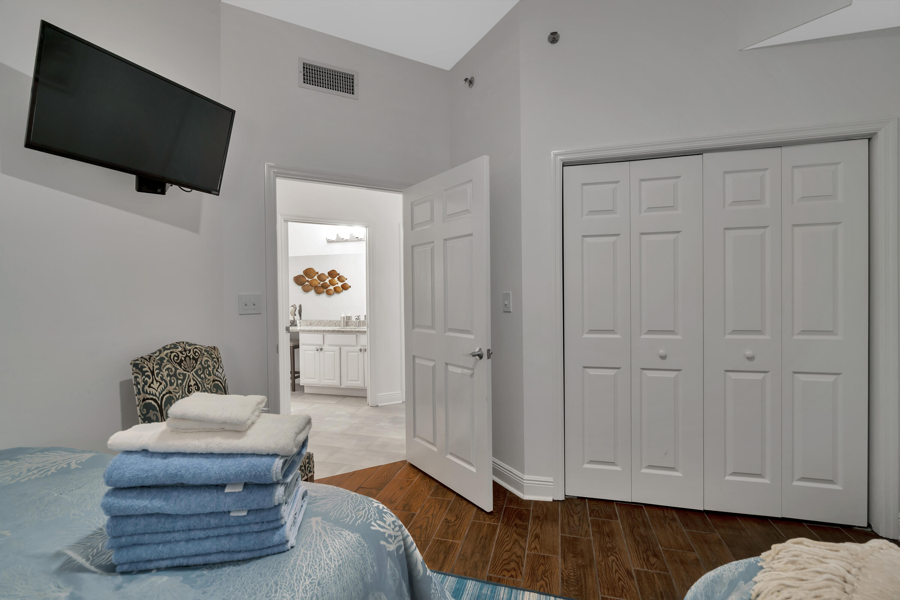 ARIEL DUNES CONDO - Residential