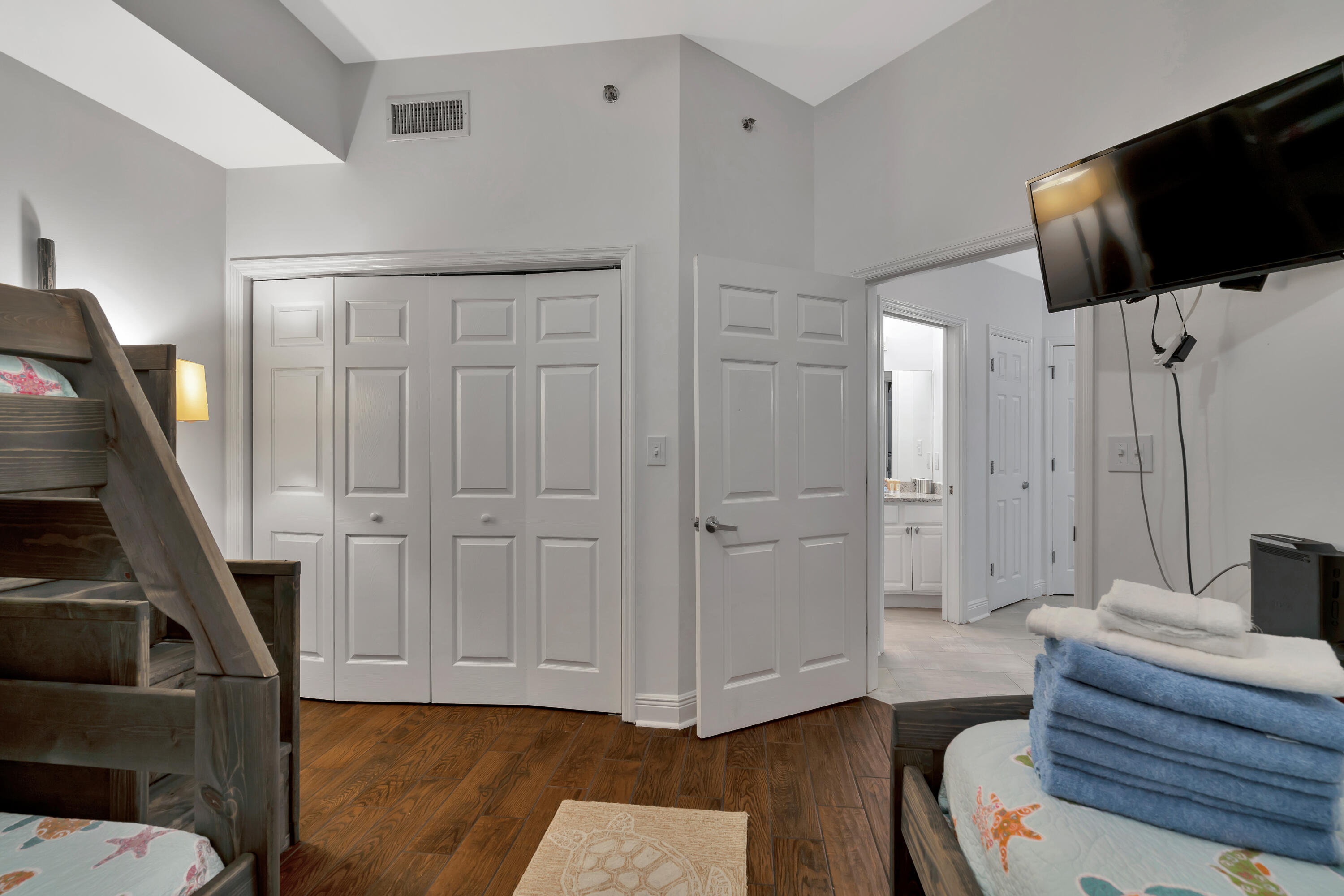 ARIEL DUNES CONDO - Residential