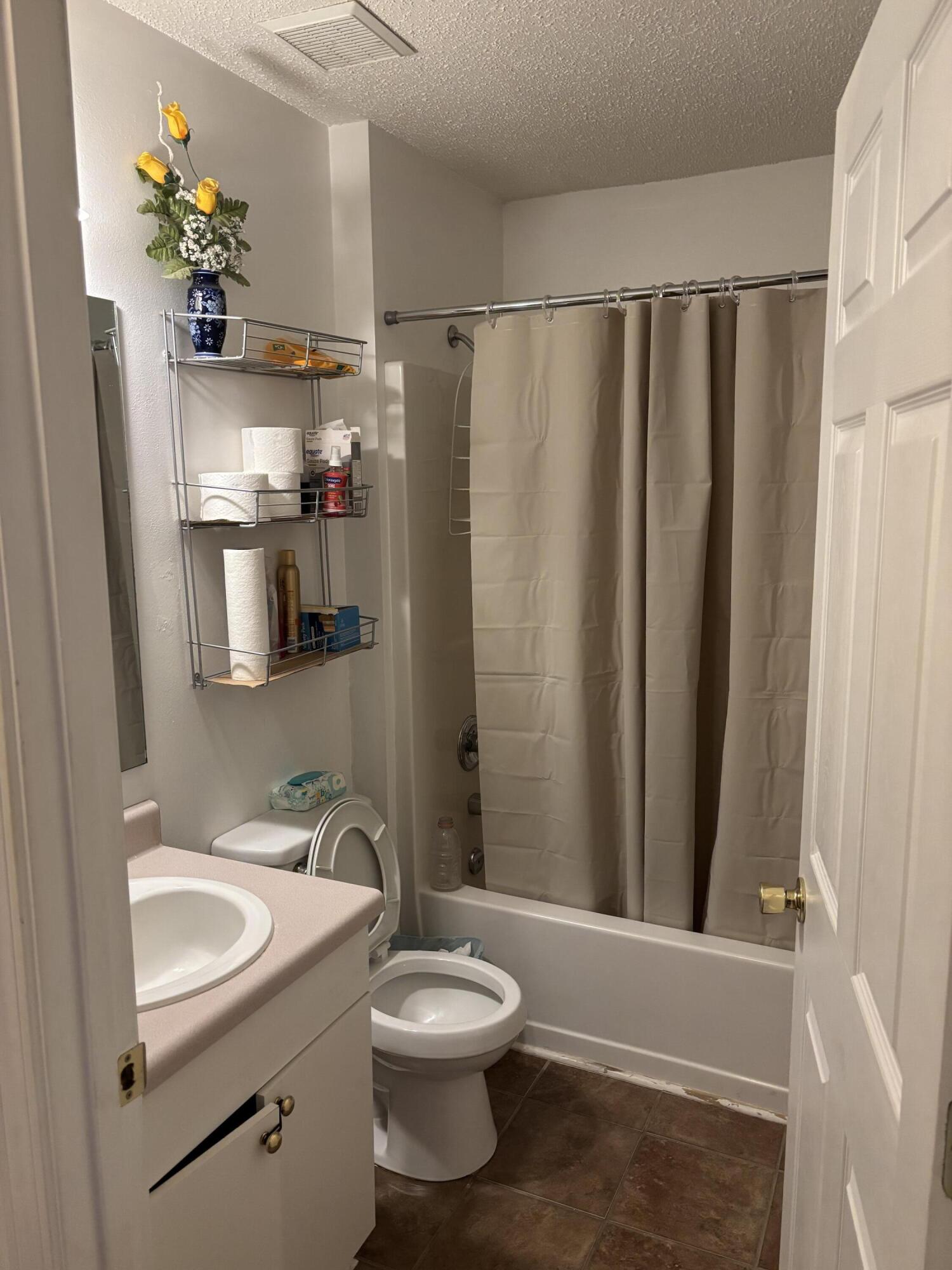 COUNTRYVIEW ESTATES - Residential
