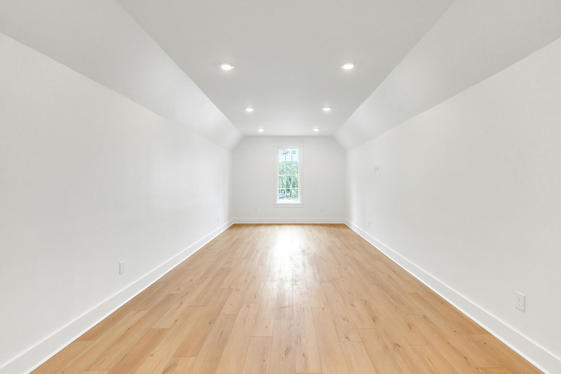 BEACH HIGHLAND 1ST ADD - Residential