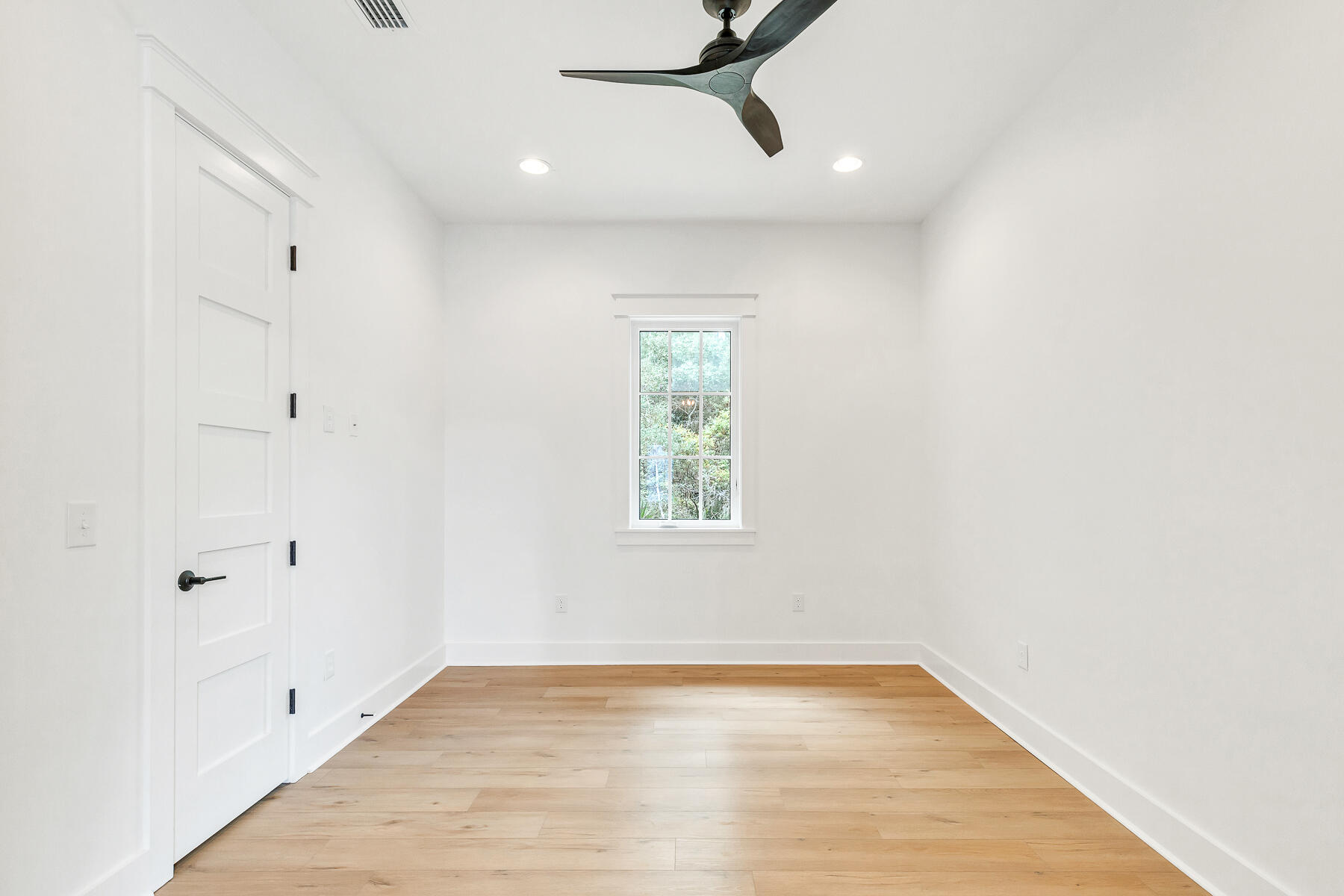 BEACH HIGHLAND 1ST ADD - Residential