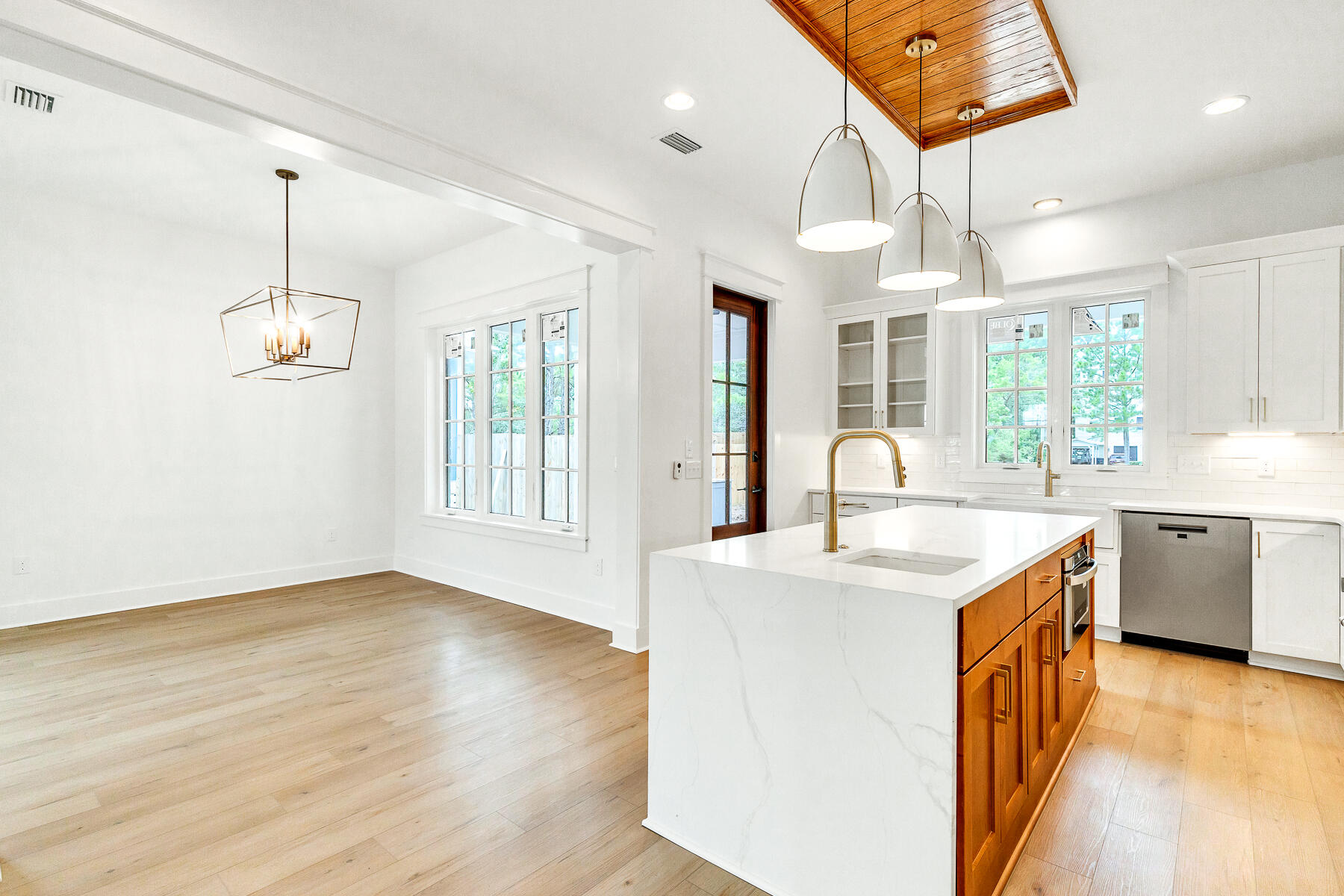 BEACH HIGHLAND 1ST ADD - Residential