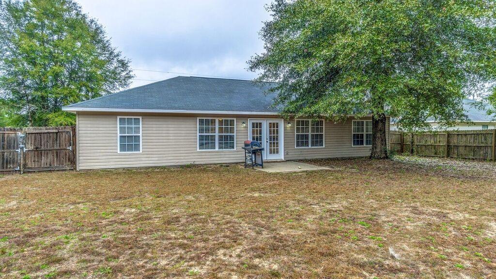 THE PINES - Residential