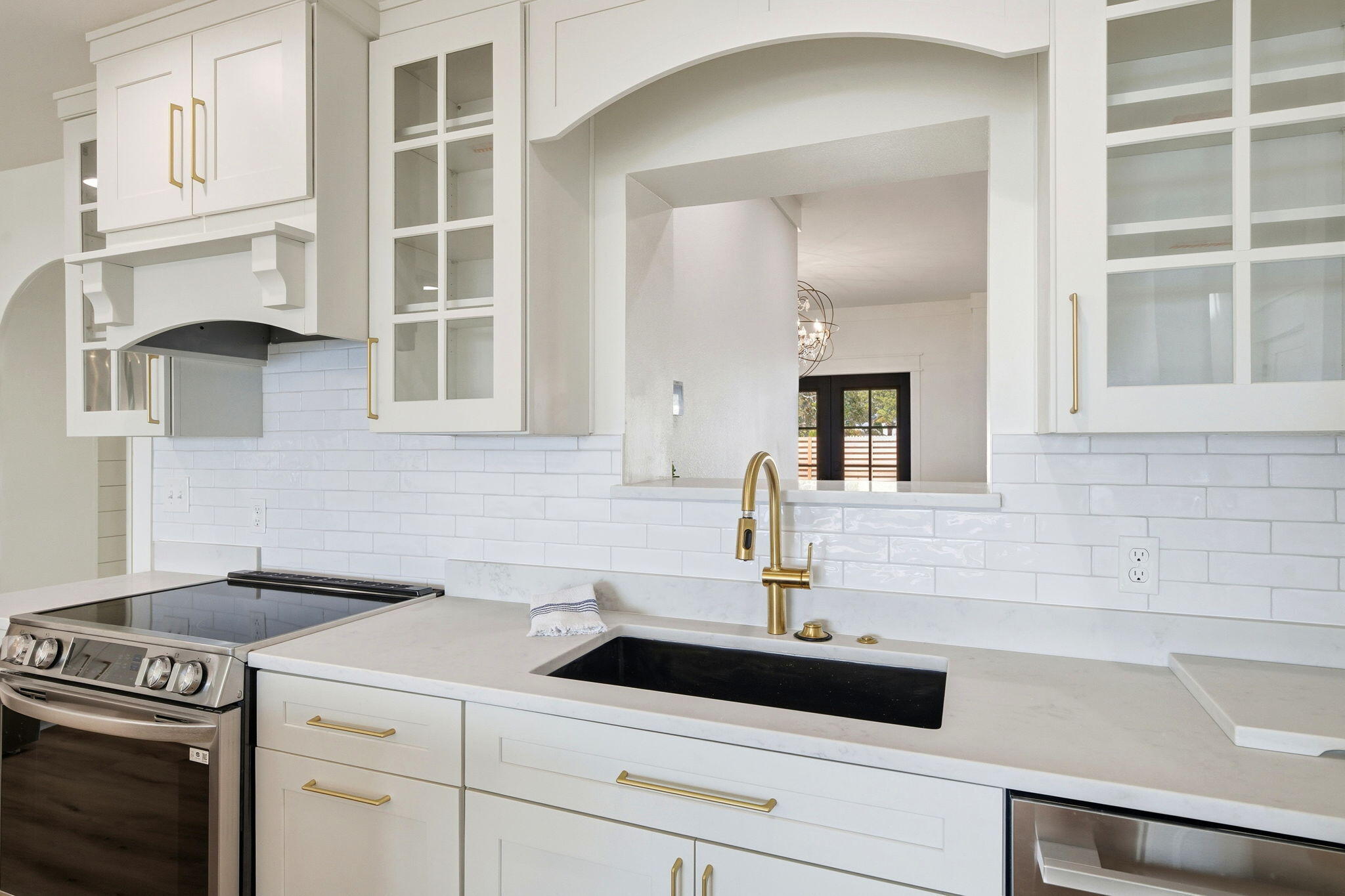 CRESCENT SHORES - Residential