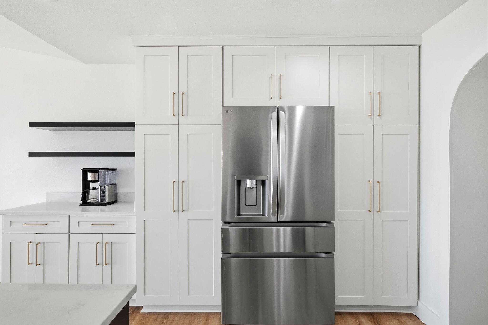 CRESCENT SHORES - Residential