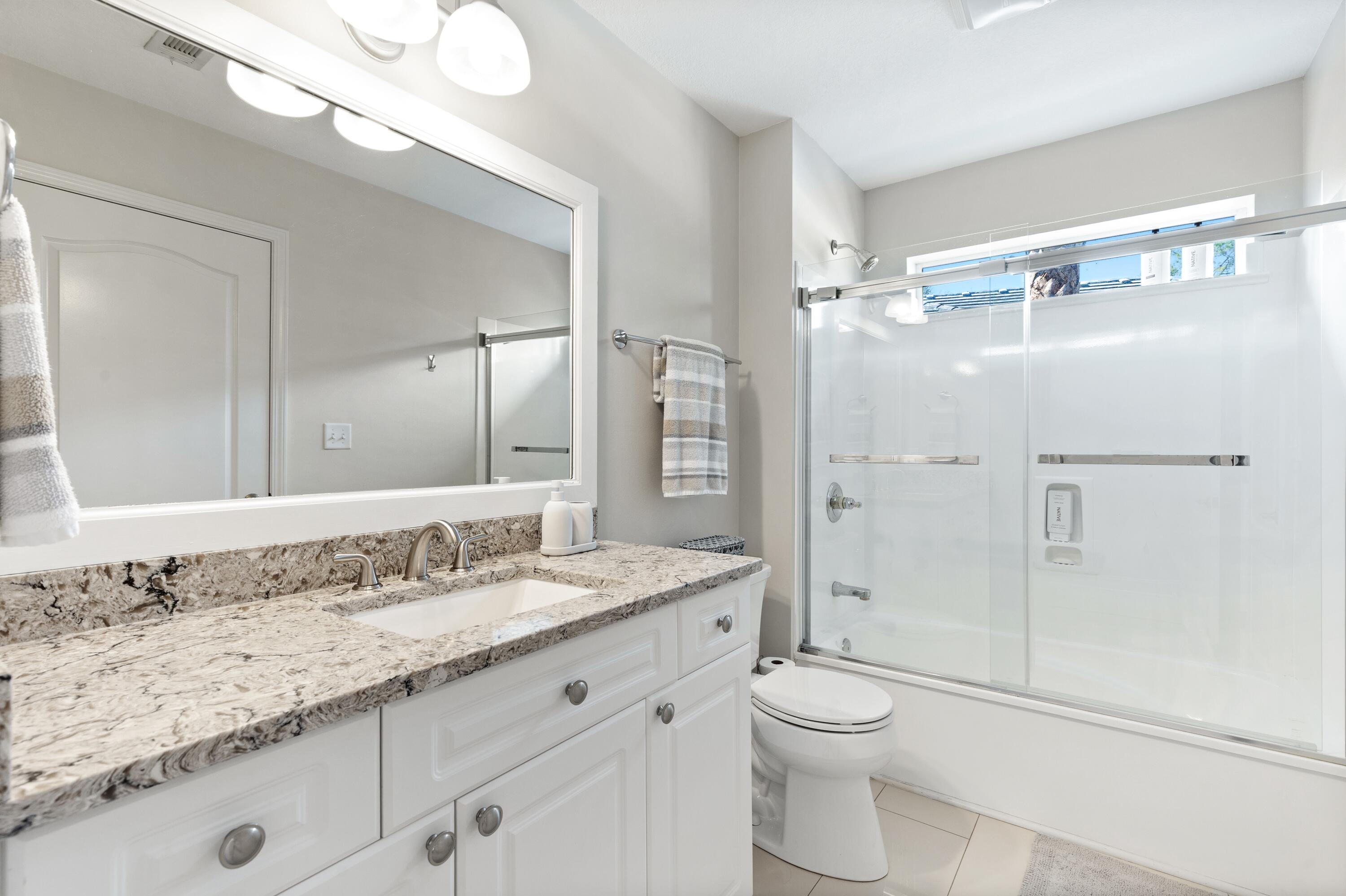 BAYTOWNE AVE EAST - Residential