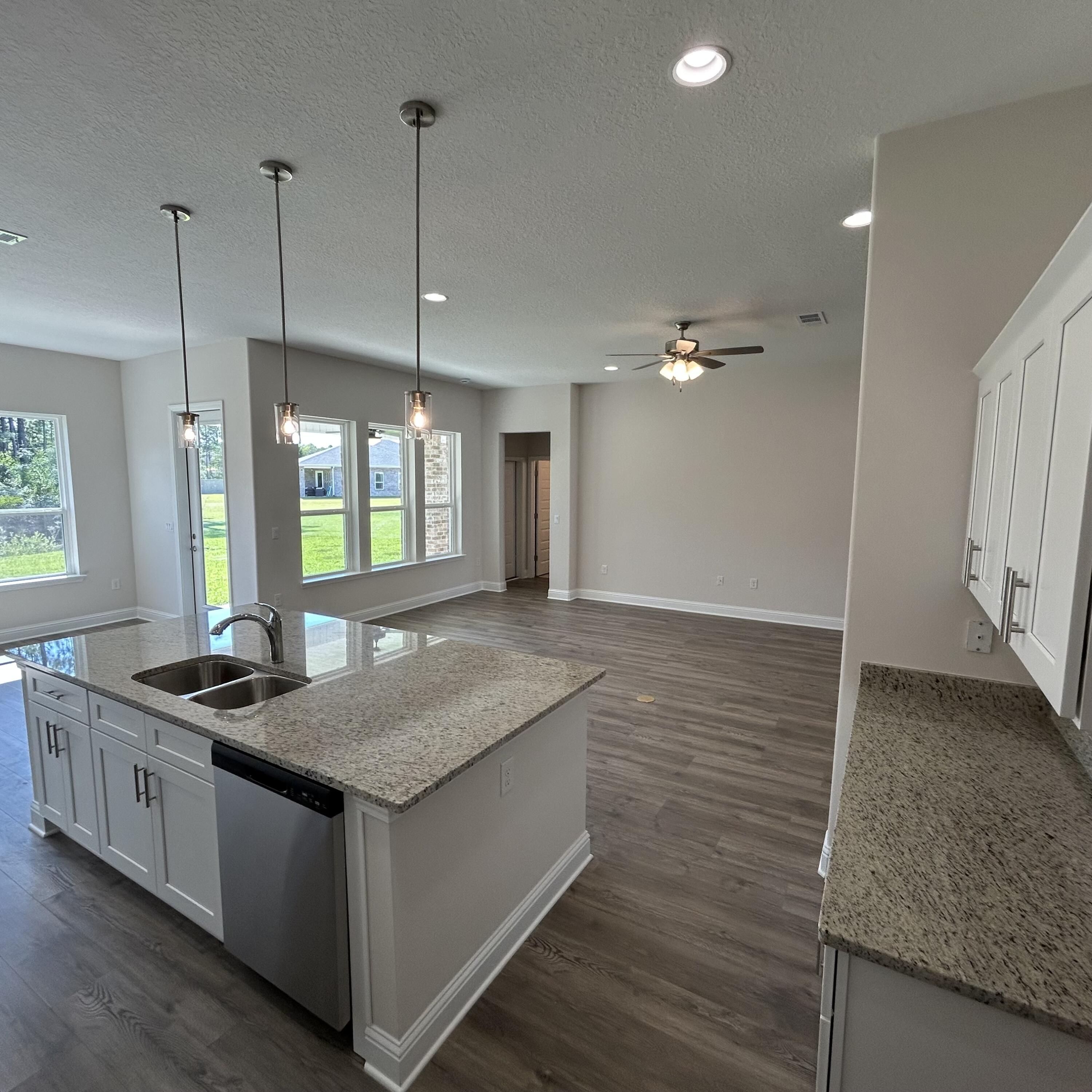 CREETS LANDING - Residential