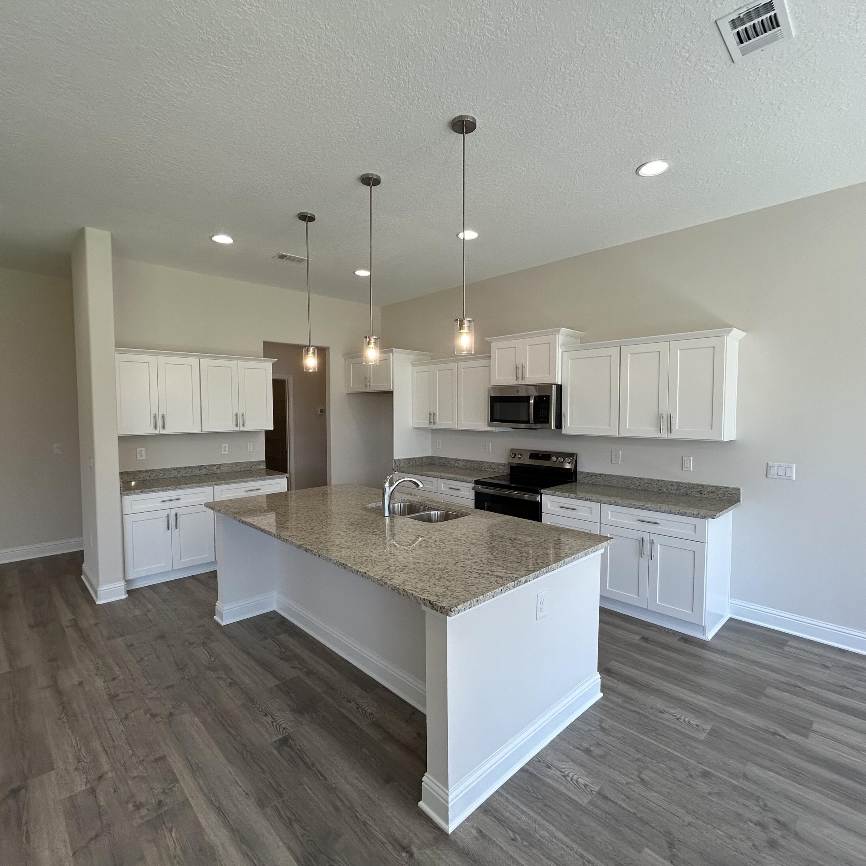 CREETS LANDING - Residential