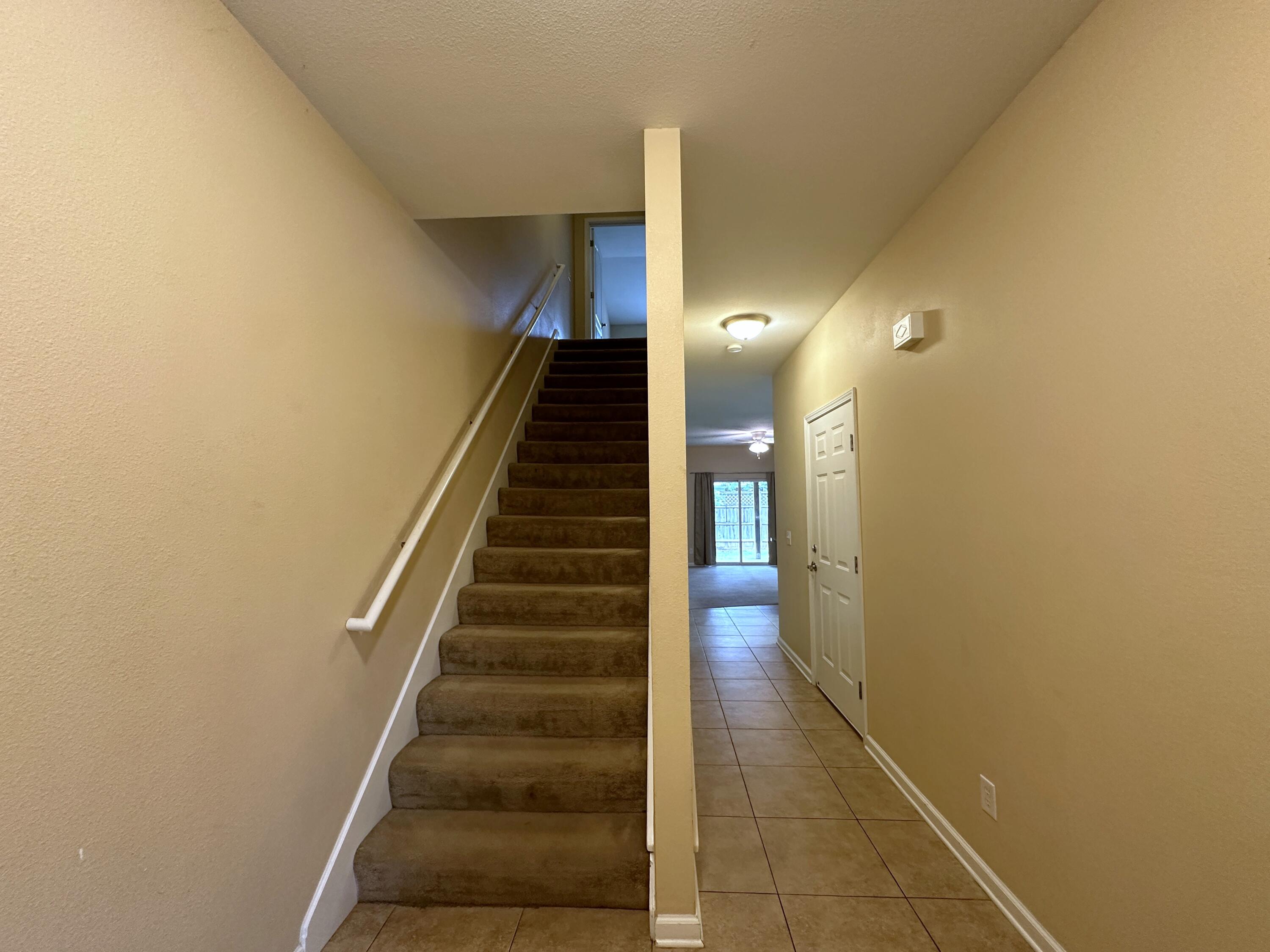 IRON HORSE T/H PH I - Residential Lease