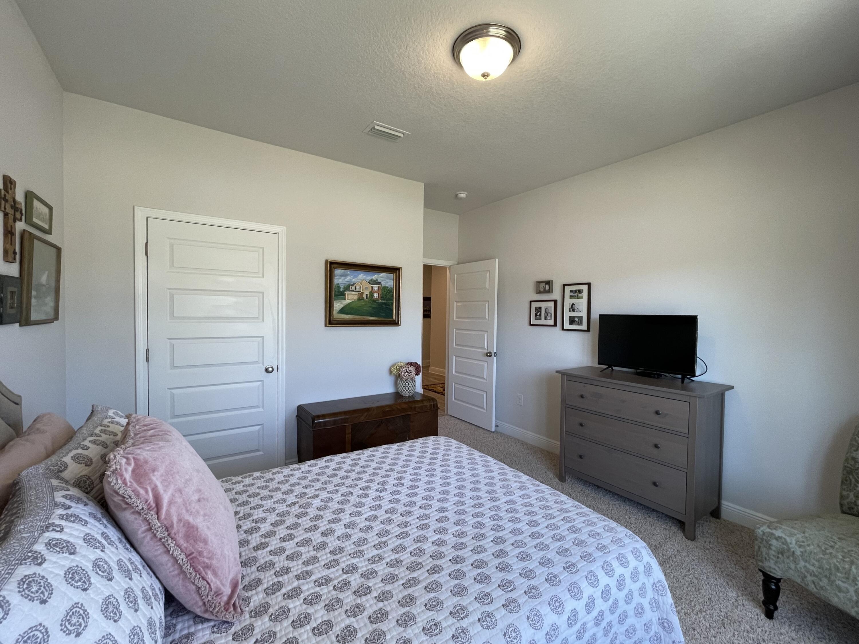 HAMMOCK BAY - FIREFLY - Residential
