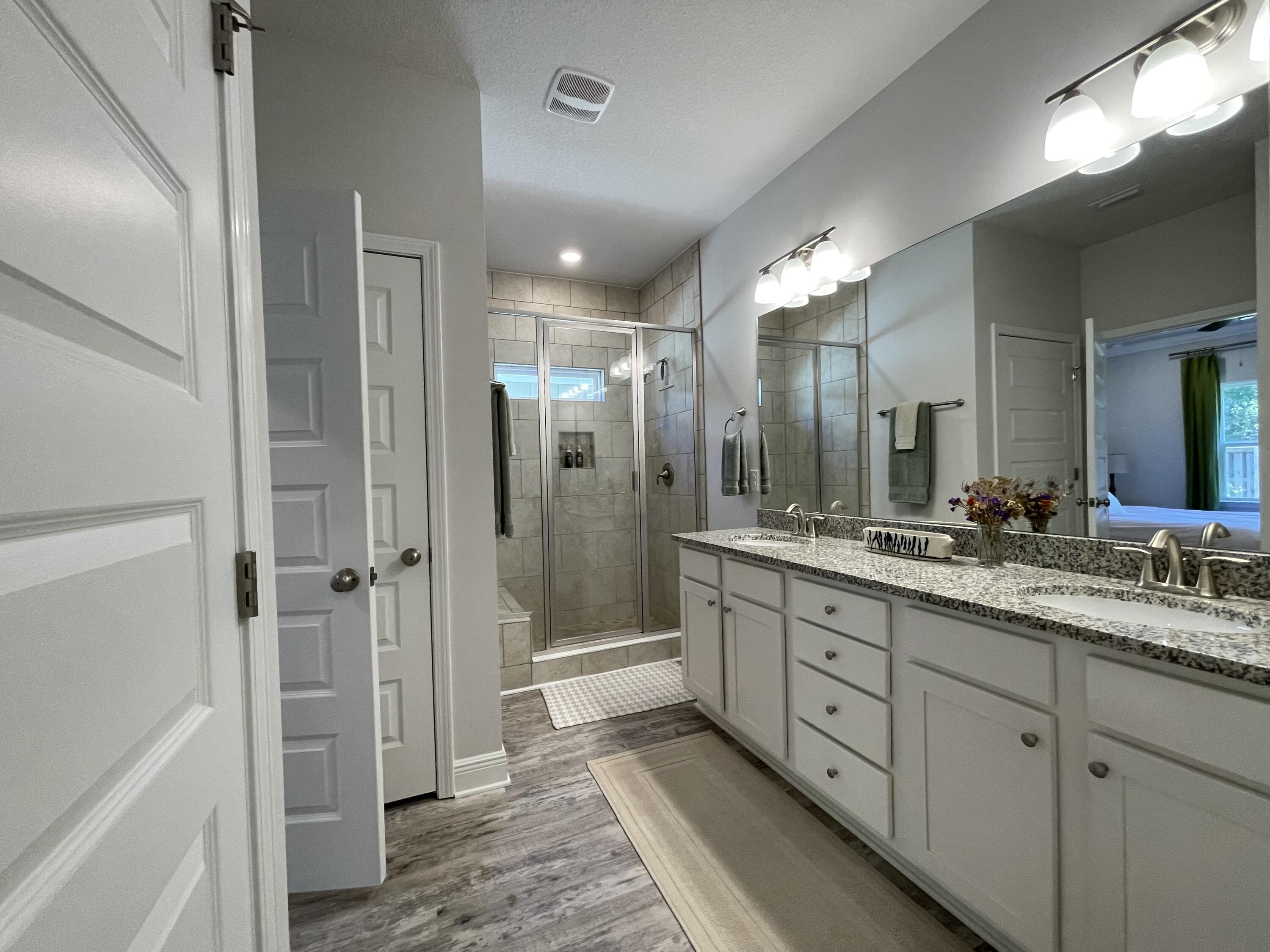 HAMMOCK BAY - FIREFLY - Residential