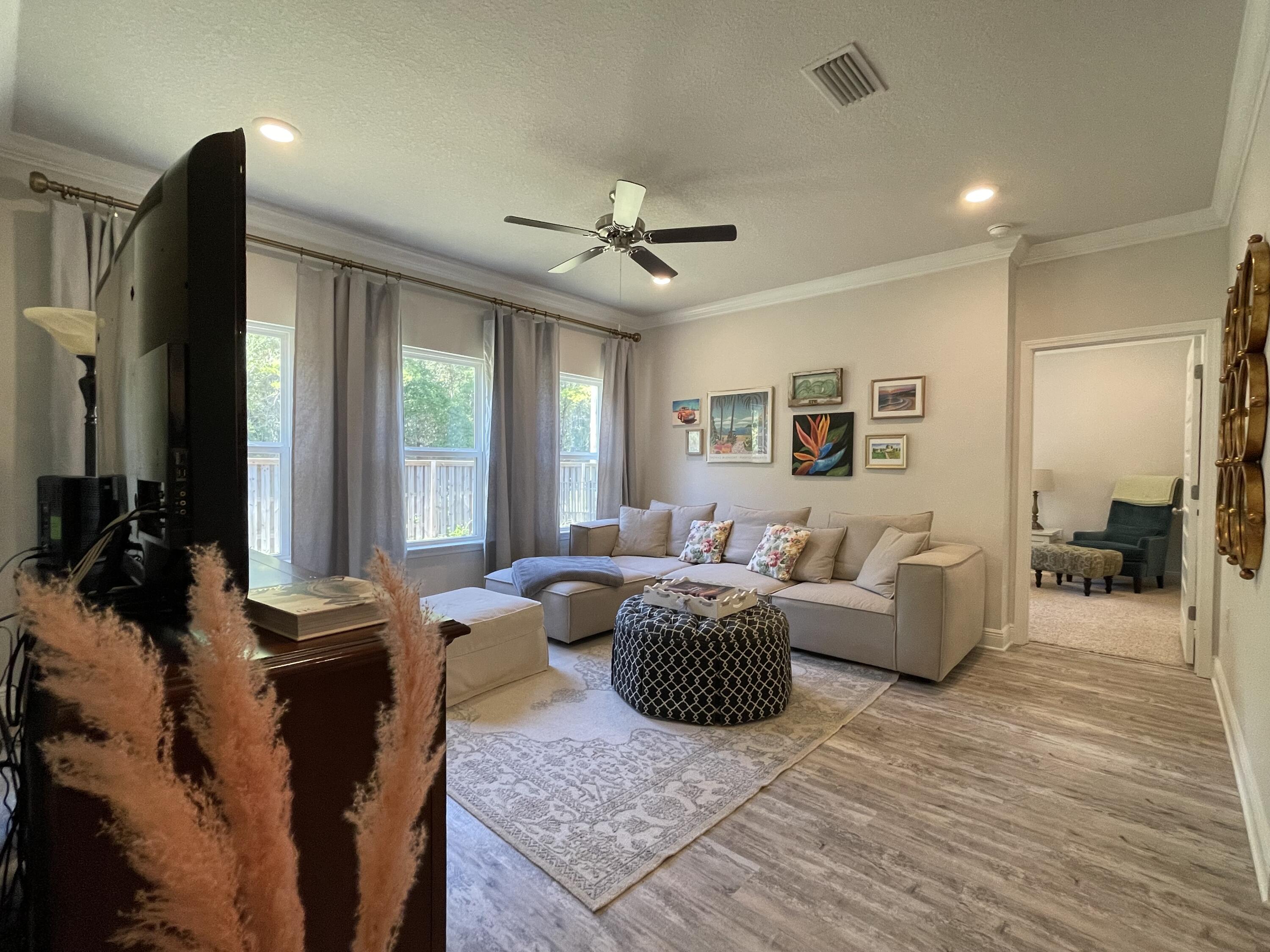HAMMOCK BAY - FIREFLY - Residential
