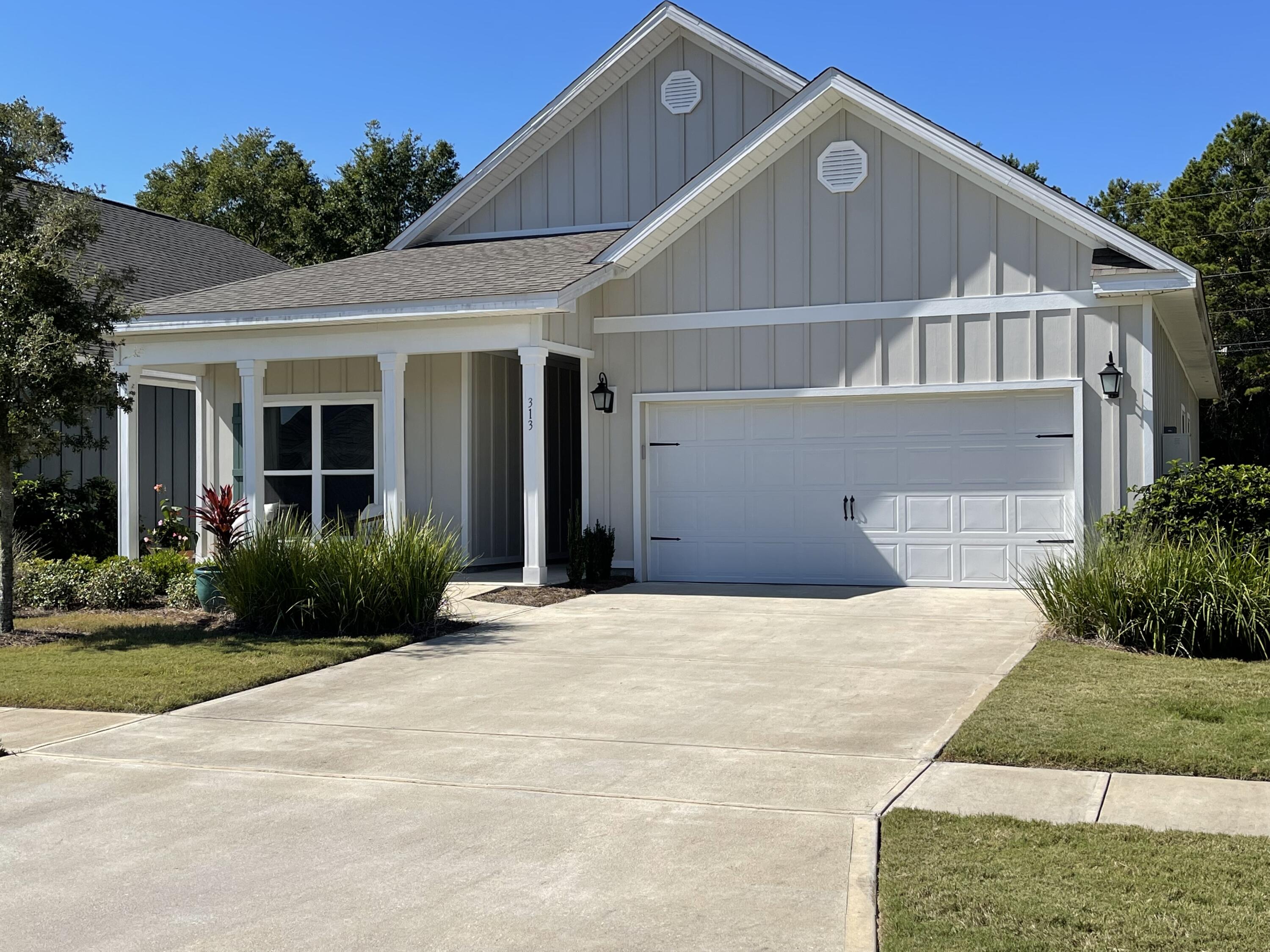 HAMMOCK BAY - FIREFLY - Residential