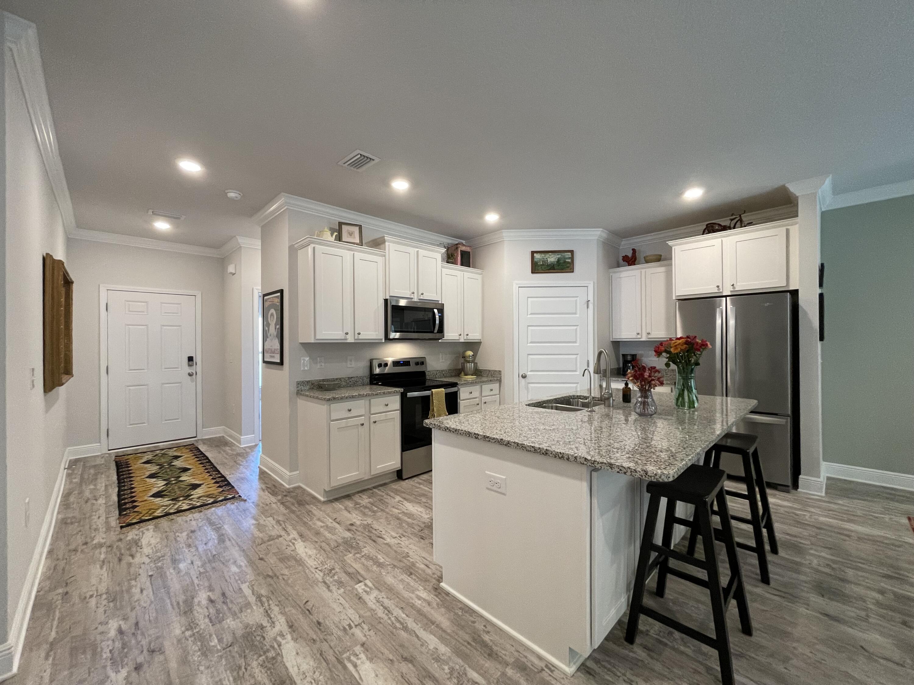 HAMMOCK BAY - FIREFLY - Residential