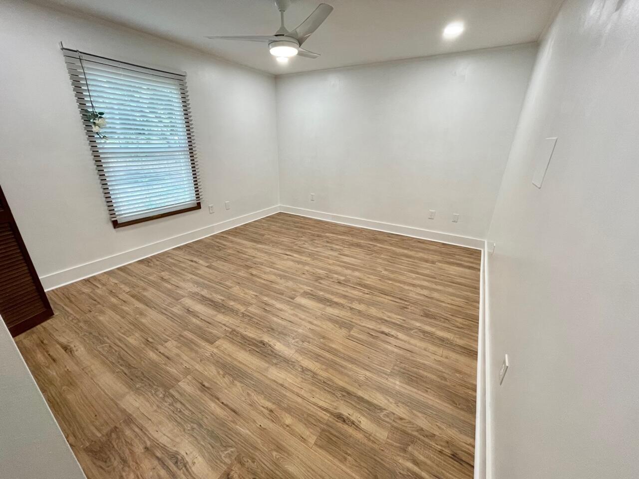 WOODLAND SHORES - Residential Lease