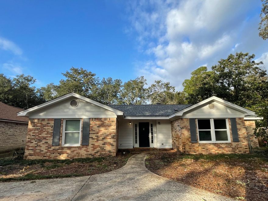 *Available July 10th!*This all brick home is located in the popular neighborhood of Poquito Bayou. This home is situated on a large near half acre lot in natural setting which provides privacy. This home is newly renovated and features a large living area with fireplace, large kitchen with plenty of cabinet space and two dining areas. There is a large master bedroom toward the back of the home which opens up to the extended backyard patio. There is a large fenced back yard and a spacious carport with storage area. Tenant to verify all data.Pets considered with owner approval.Please contact Sound Choice Real Estate to schedule a showing- 850-389-8533.