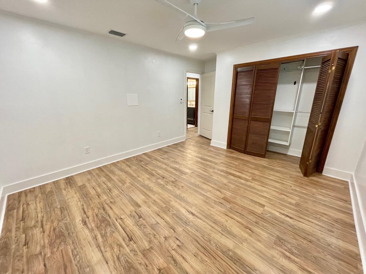 WOODLAND SHORES - Residential Lease