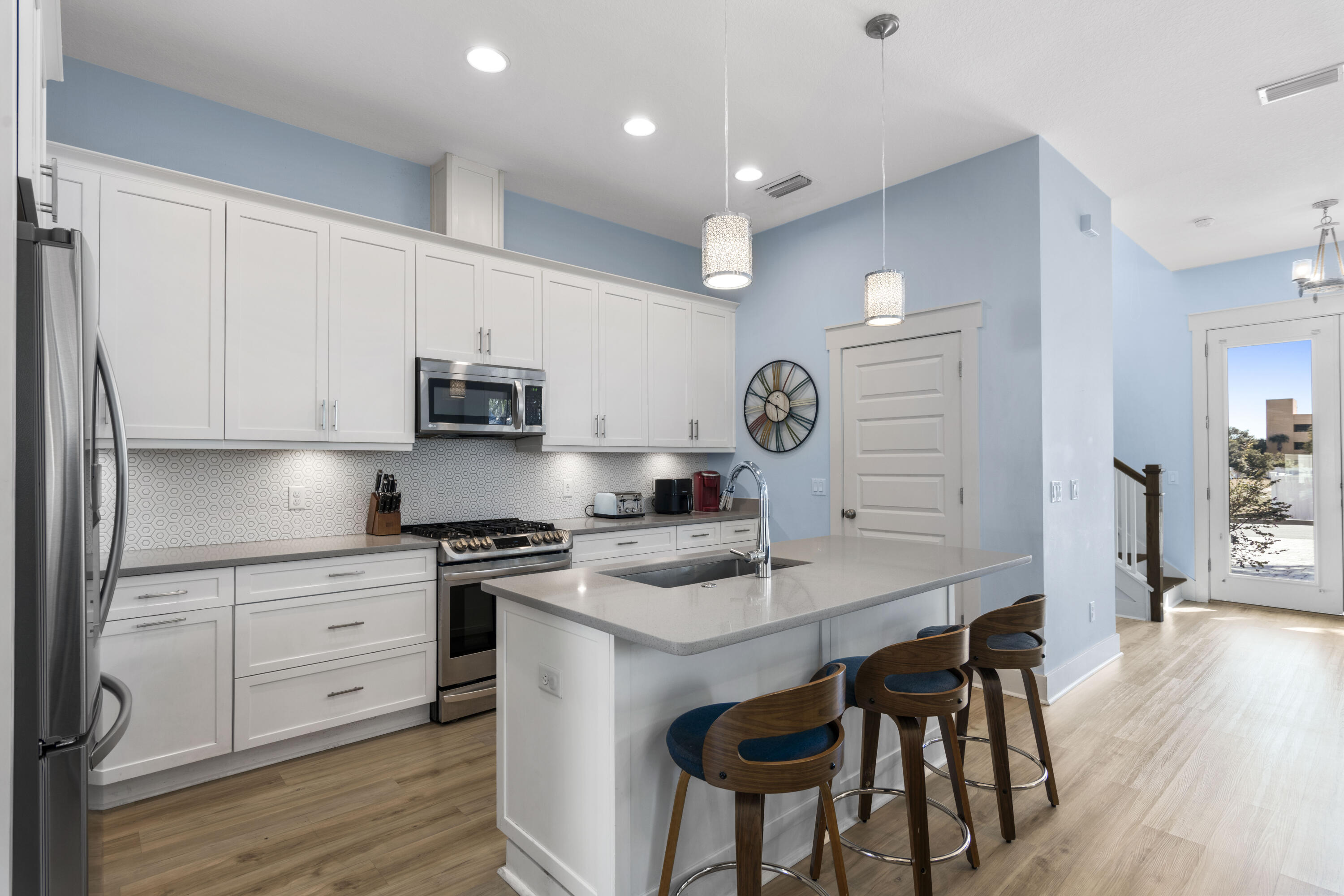 NO RECORDED SUBDIVISION - Residential