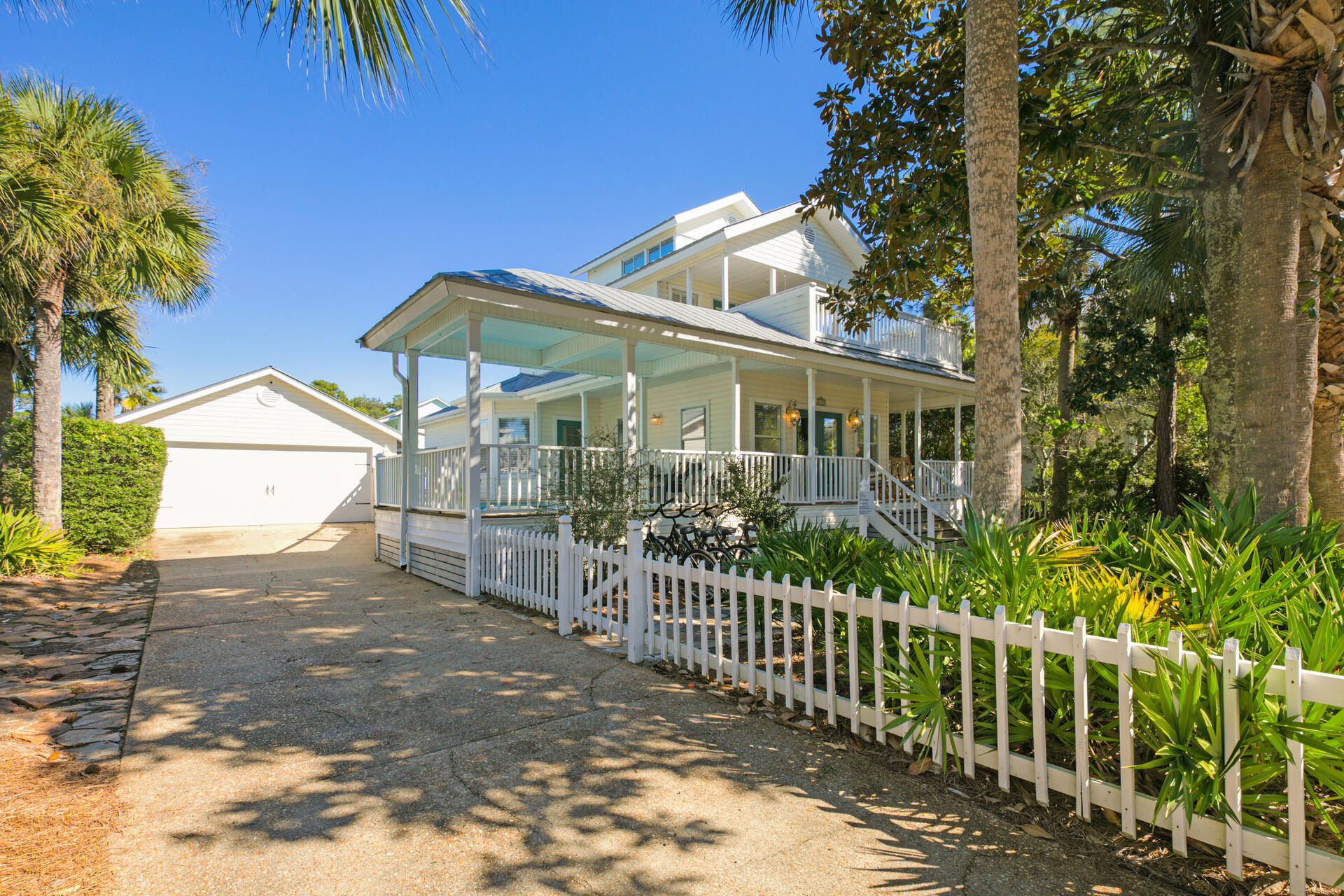 CRYSTAL BEACH - Residential