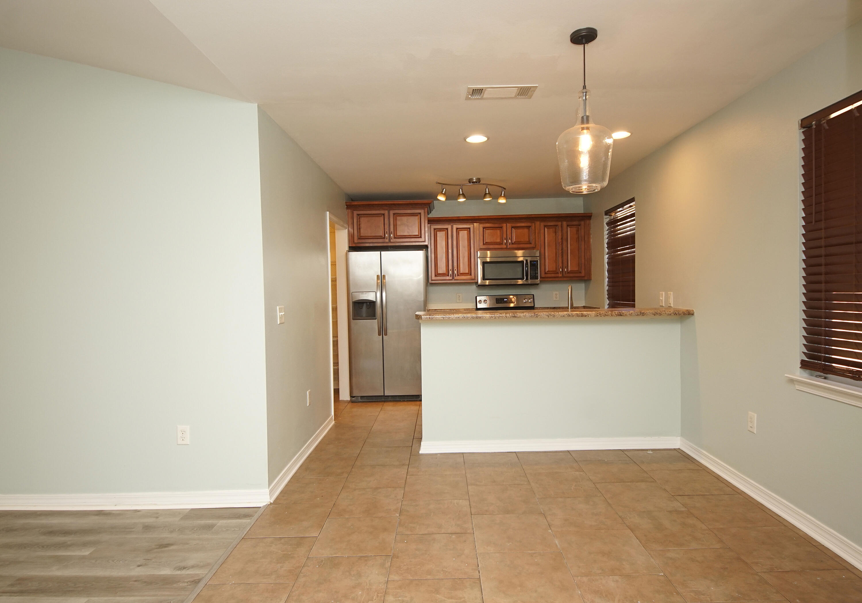 VILLA TASSO TOWN OF - Residential