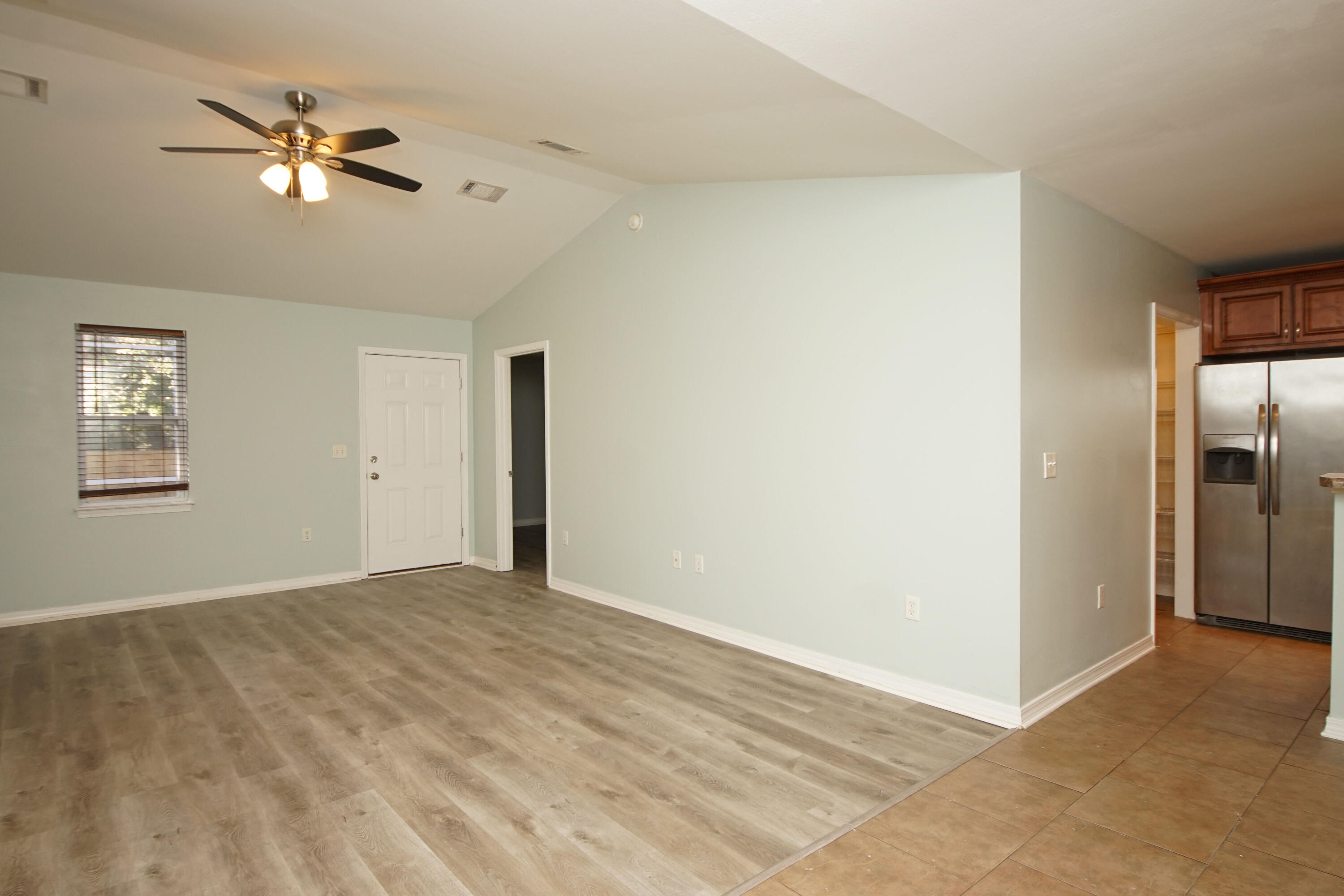 VILLA TASSO TOWN OF - Residential