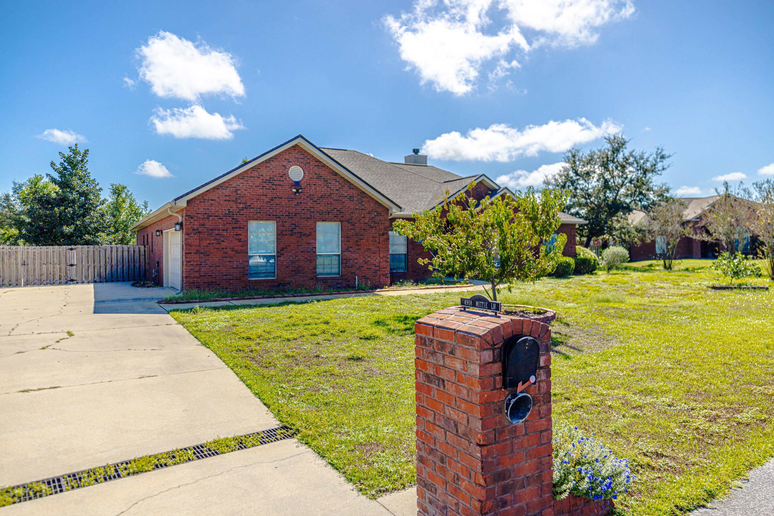 Mittie Lane - Residential