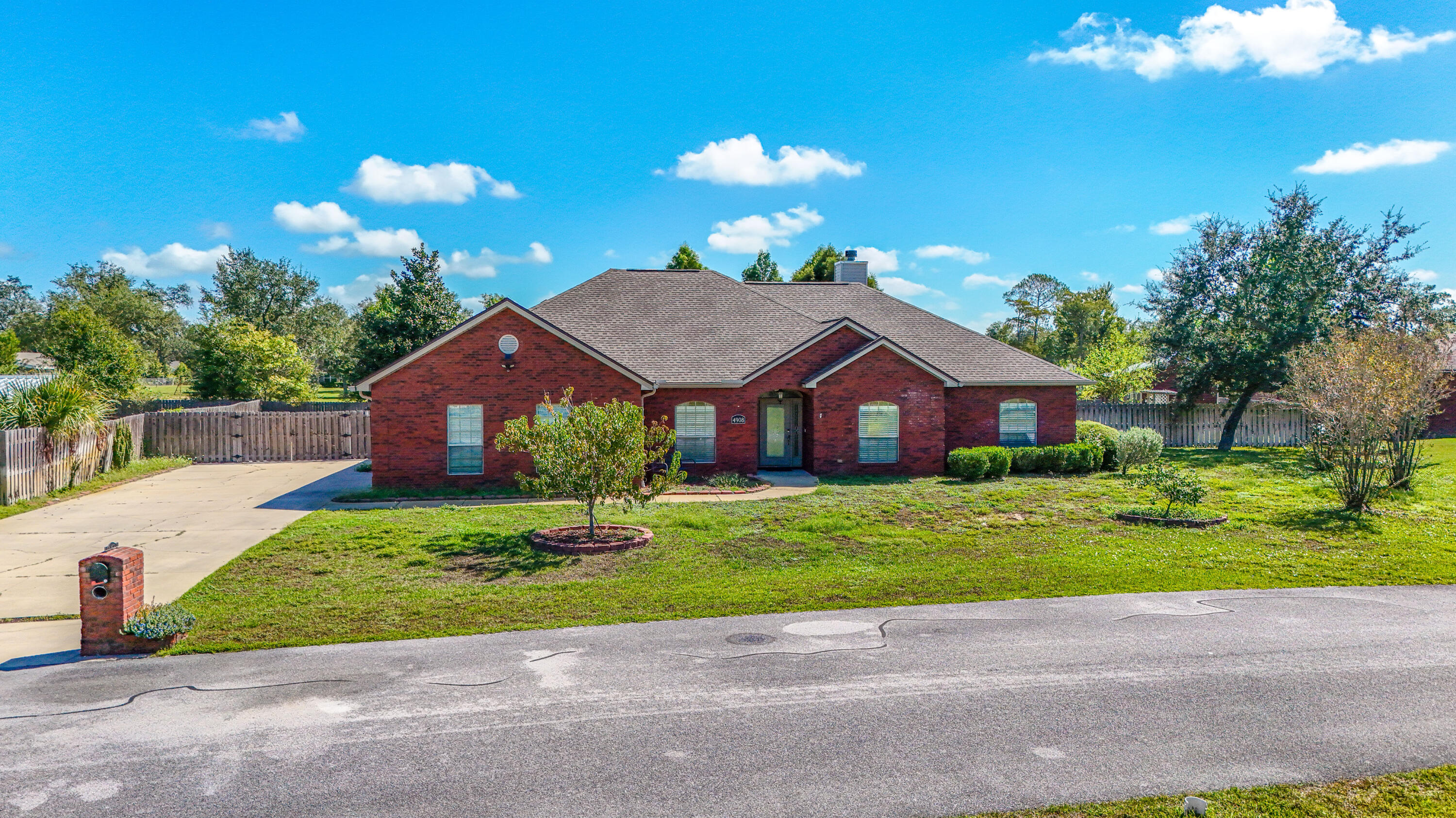 Mittie Lane - Residential