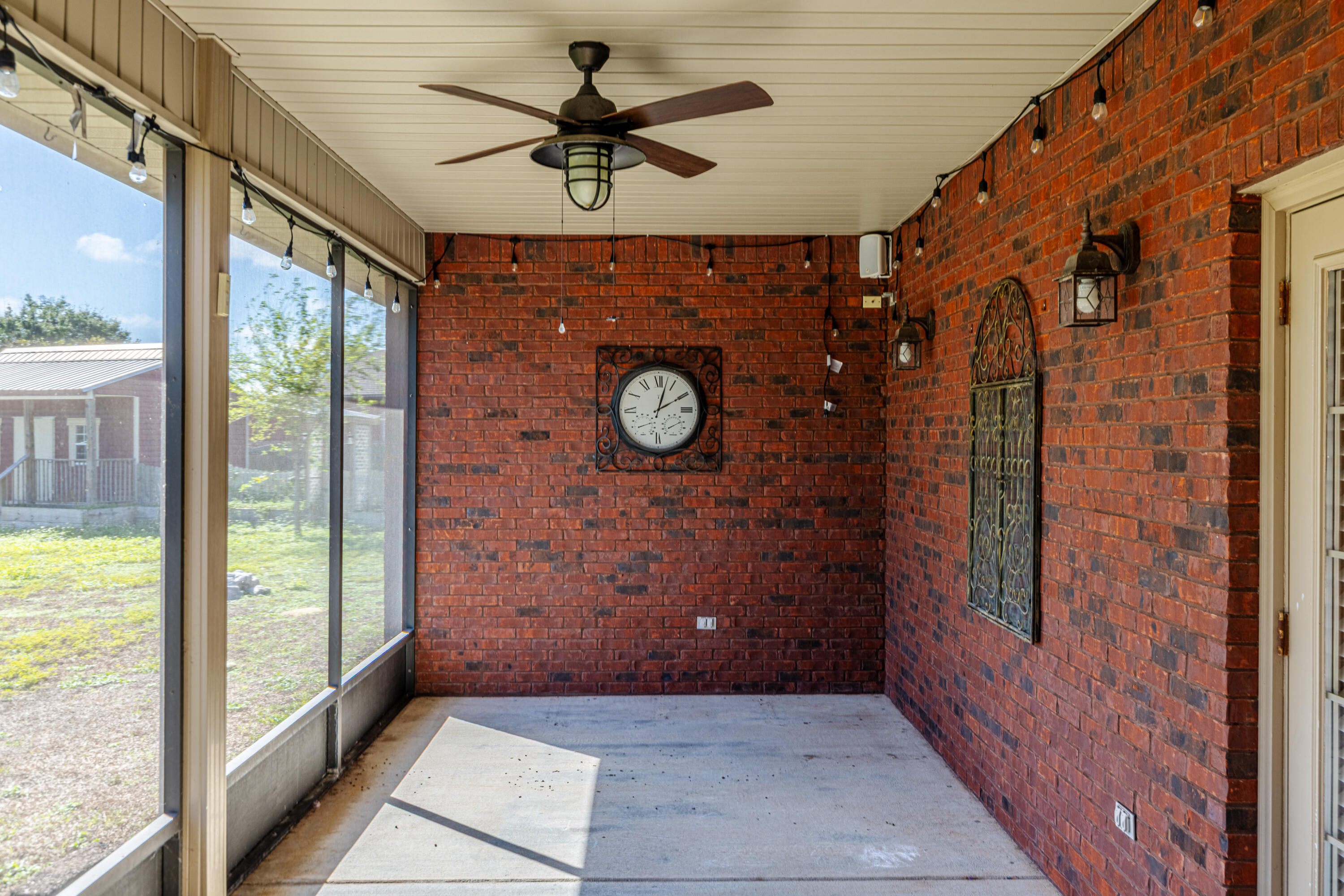 Mittie Lane - Residential