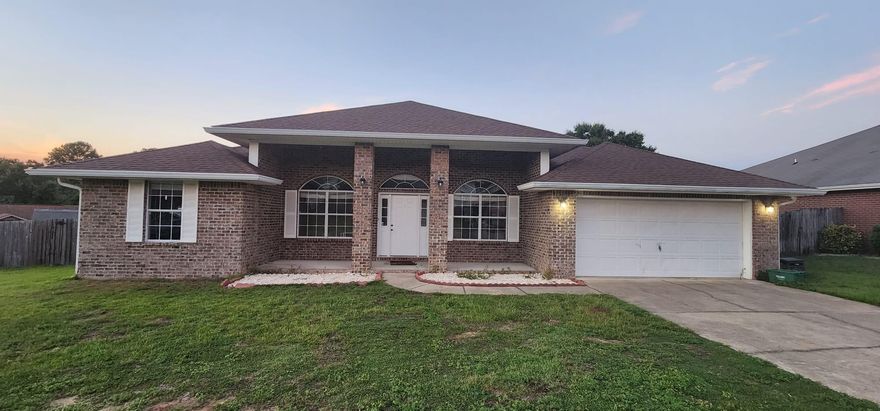 This beautiful home features 3 bedrooms 2 bathrooms, office and wonderful floor plan that will exceed your expectations. Come take a look at this wonderful home that is ready for your family.