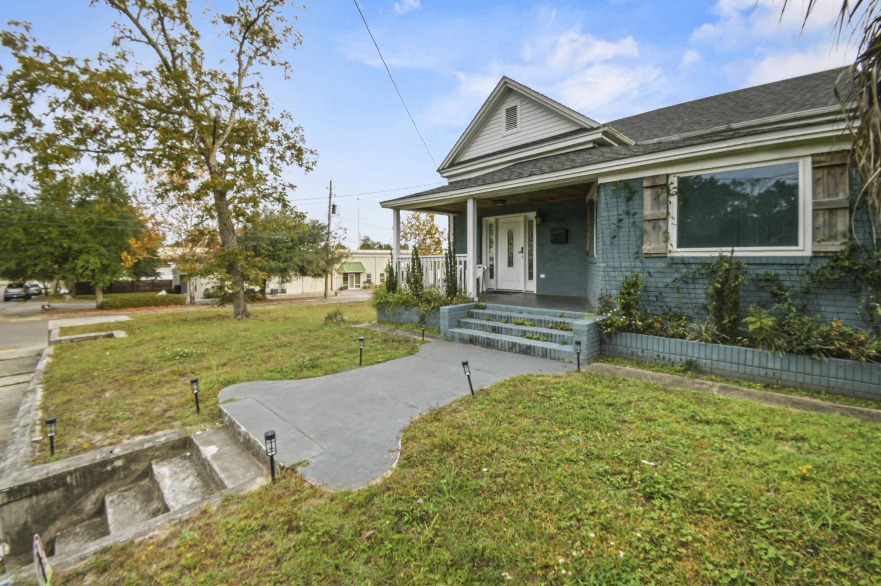 NORTH HILL - Residential